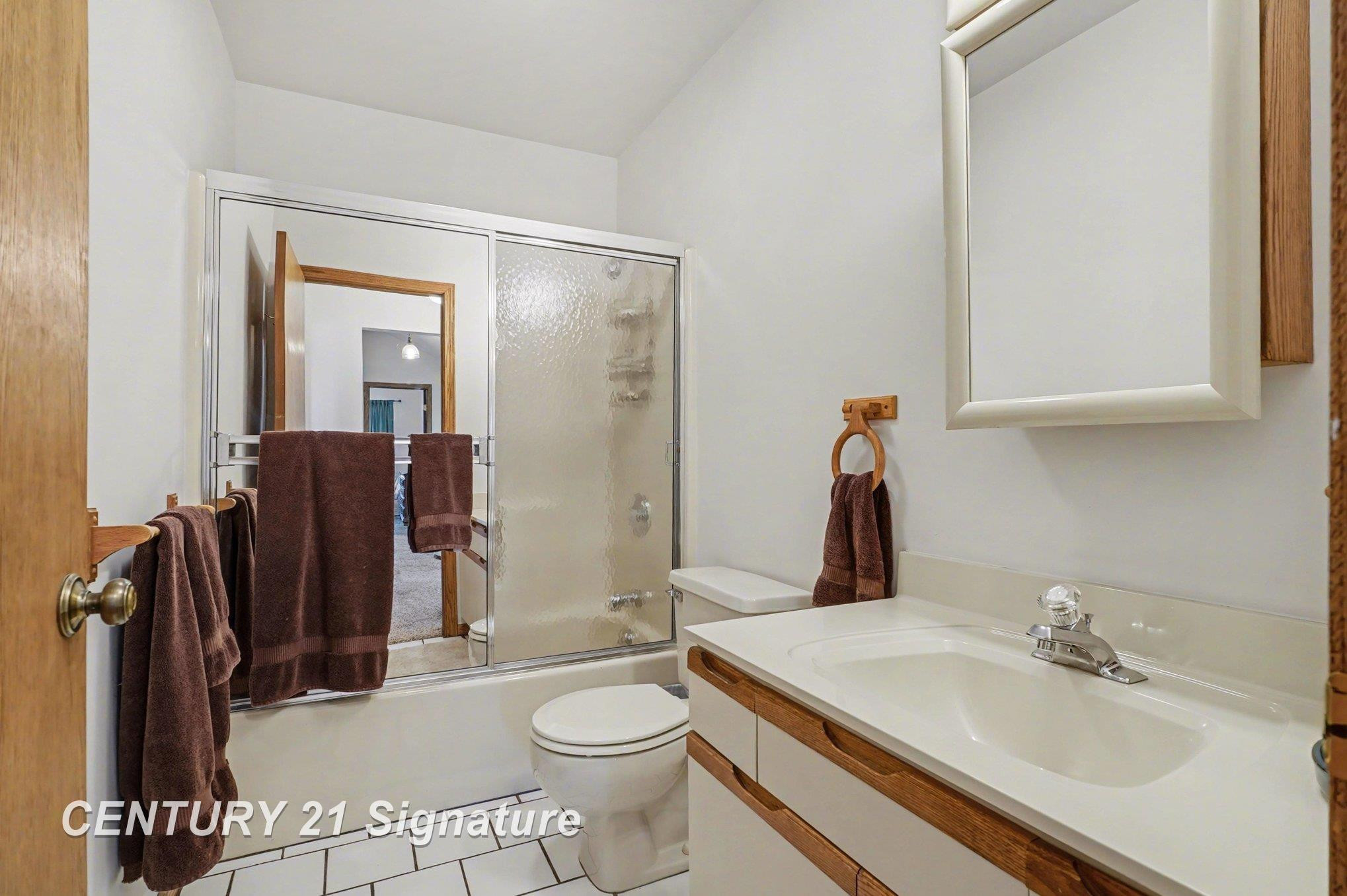 563 Puritan Drive, Saginaw, MI 48638 — Photo 26