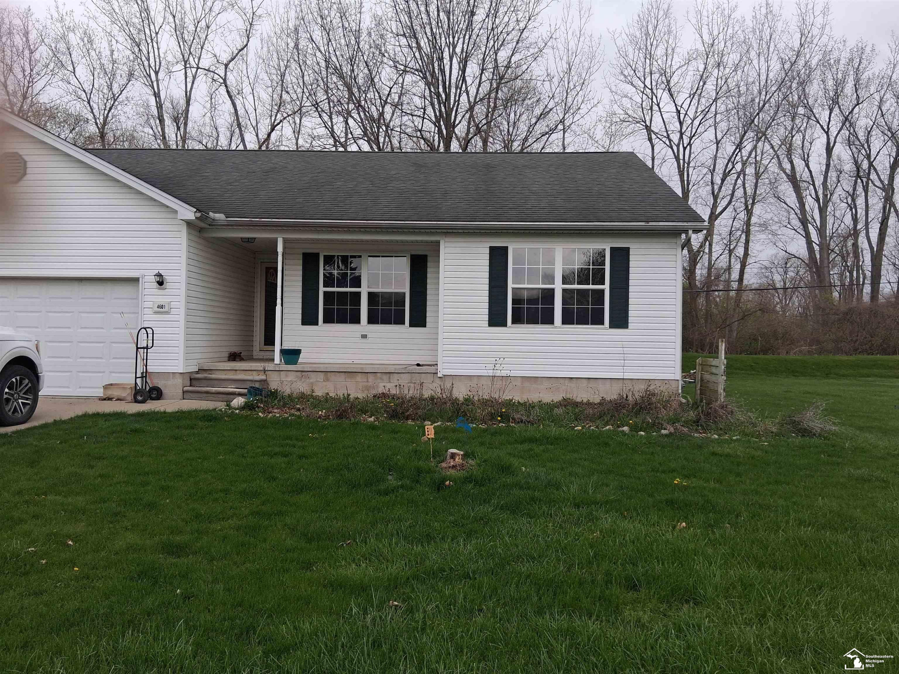 4601 Sycamore Road, Newport, MI 48161 — Photo 17