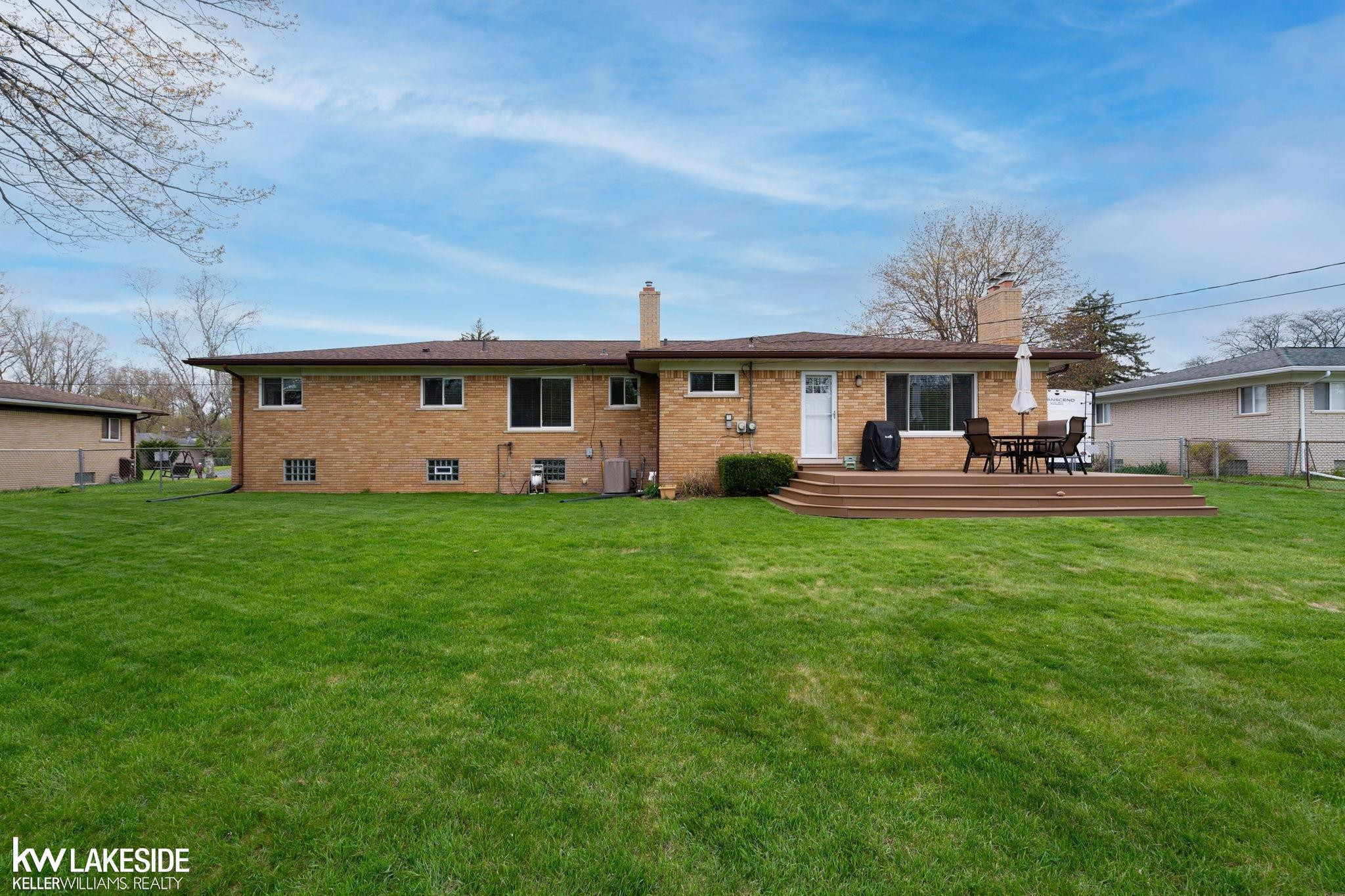 2932 Silverstone Lane, Waterford, MI 48329 — Photo 5