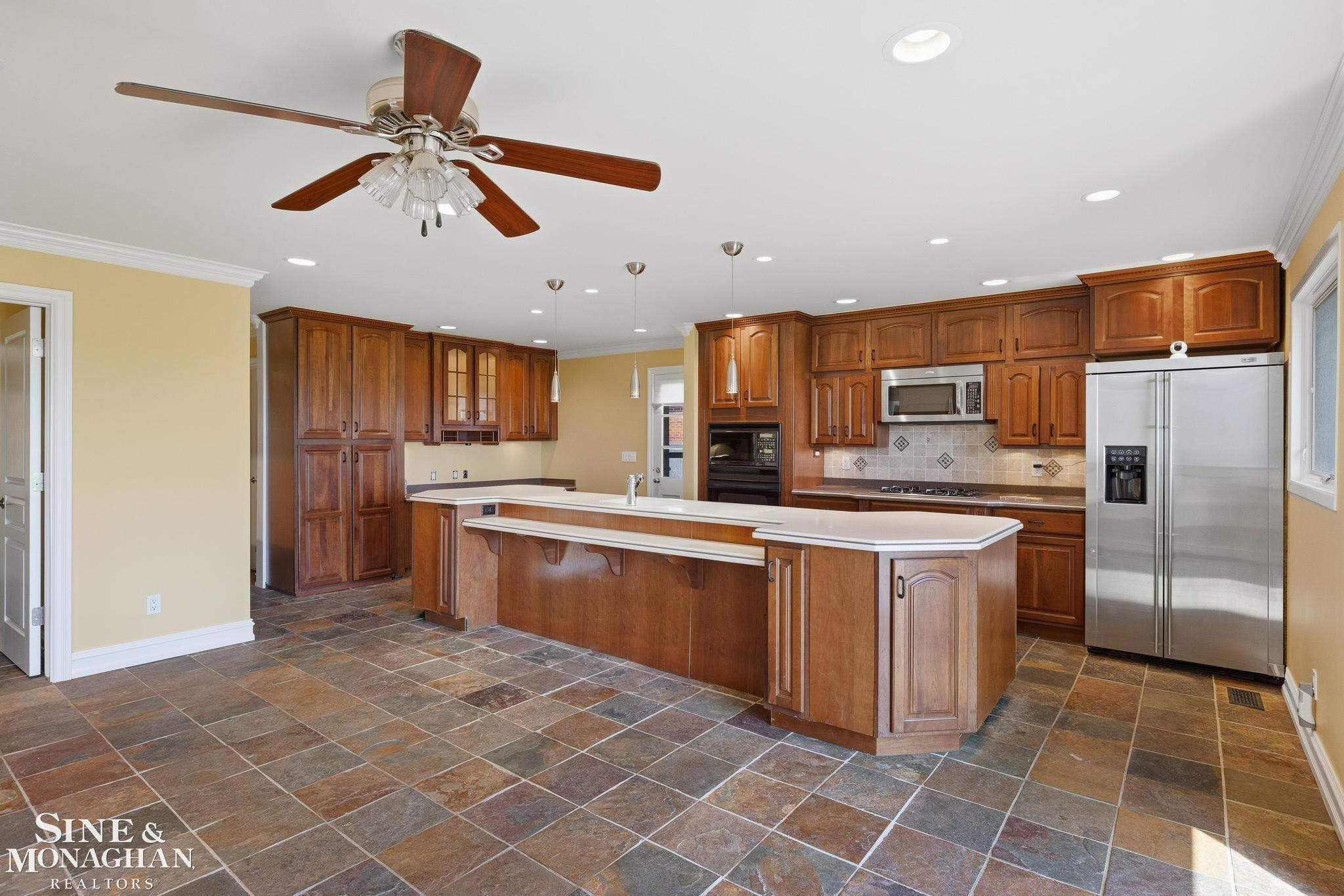 26926 Koerber Street, Saint Clair Shores, MI 48081 — Photo 10