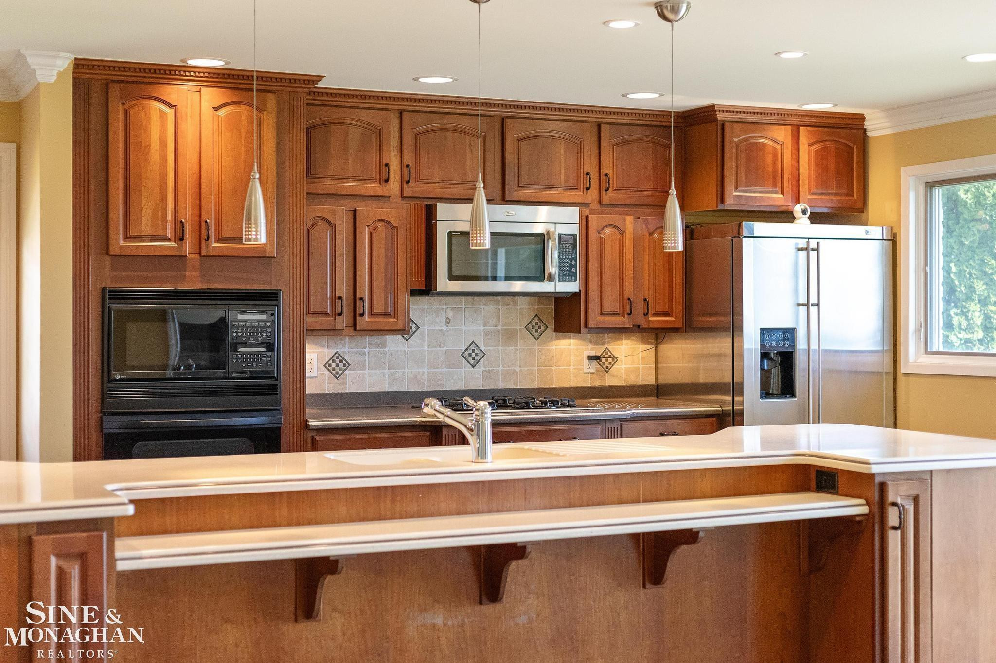 26926 Koerber Street, Saint Clair Shores, MI 48081 — Photo 12
