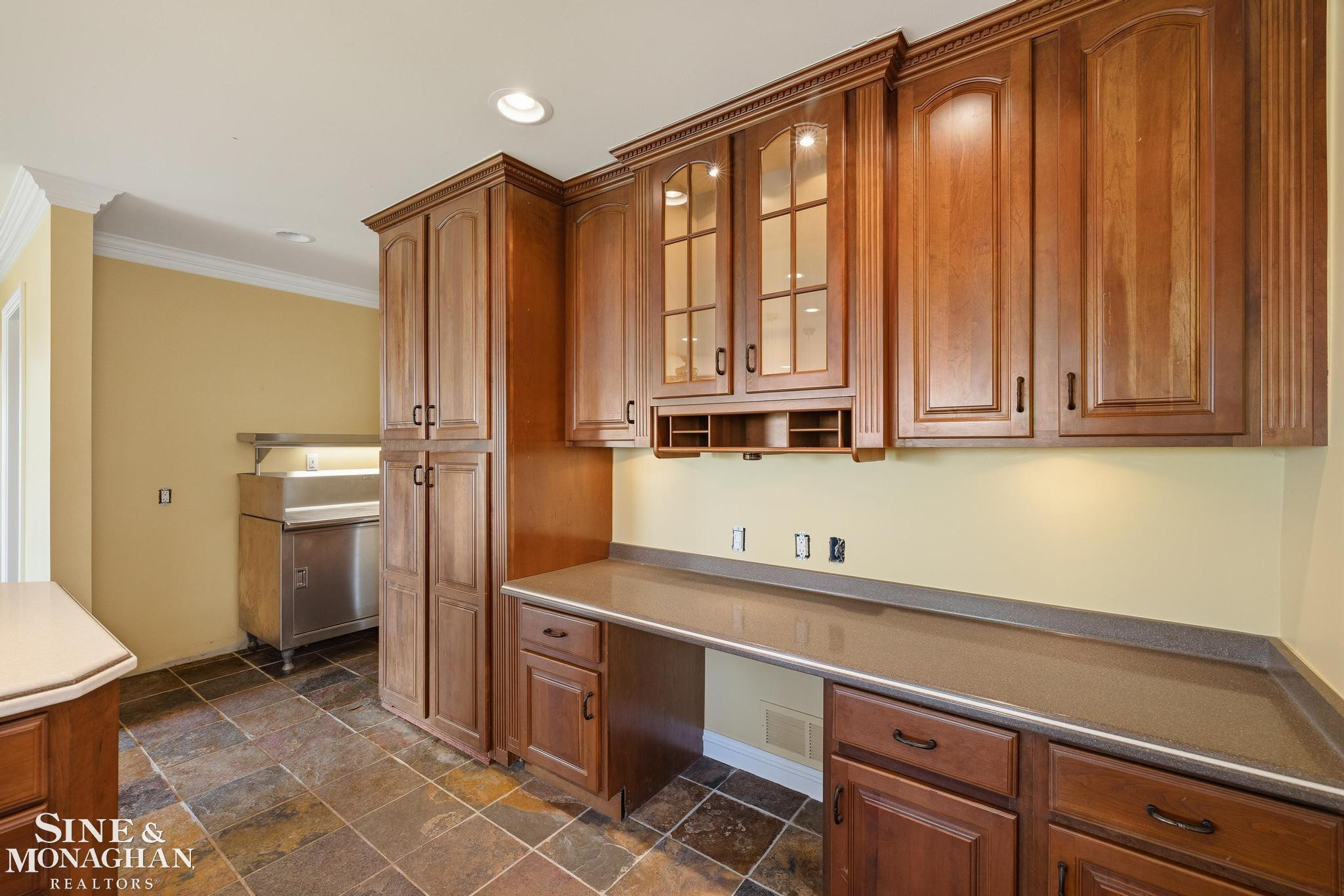 26926 Koerber Street, Saint Clair Shores, MI 48081 — Photo 18