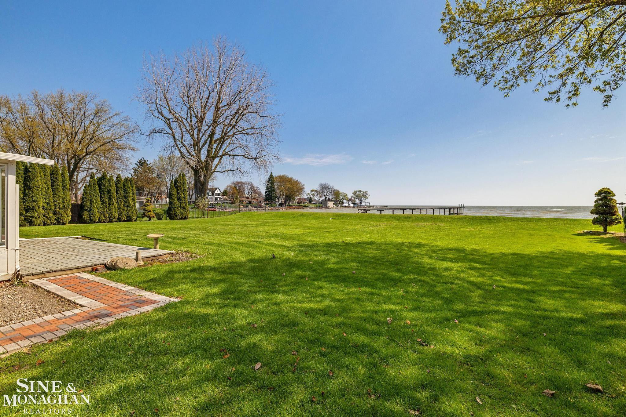 26926 Koerber Street, Saint Clair Shores, MI 48081 — Photo 41