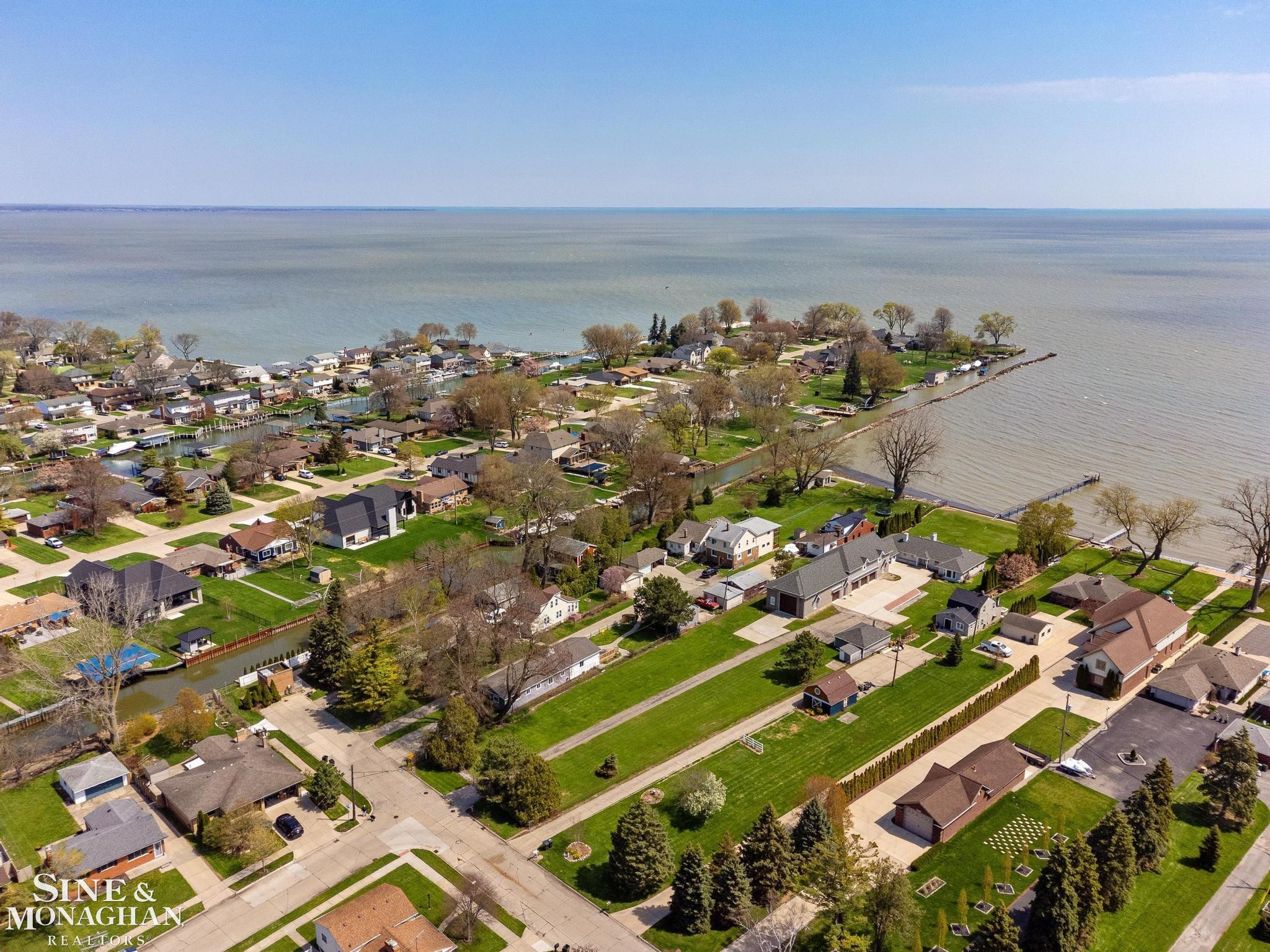26926 Koerber Street, Saint Clair Shores, MI 48081 — Photo 55