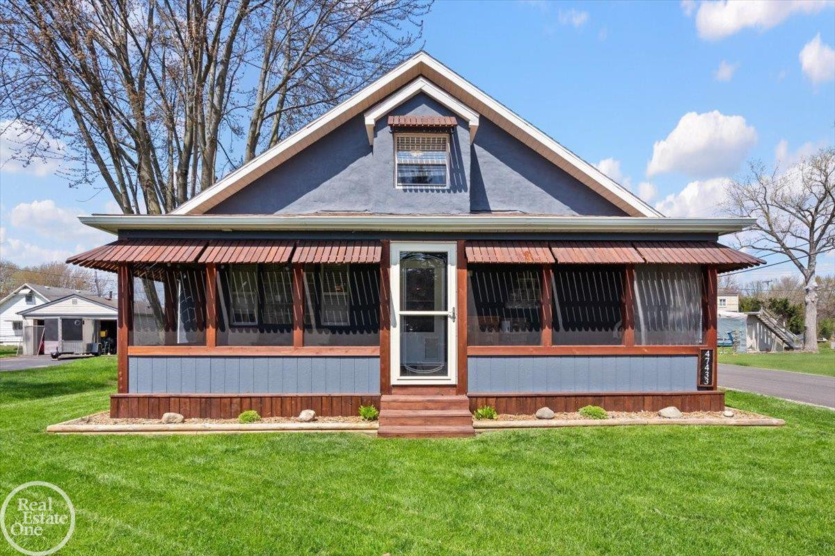 47433 Forton Road, Chesterfield, MI 48047 — front exterior