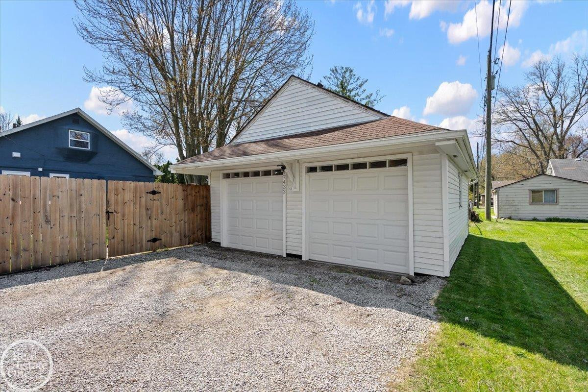 47433 Forton Road, Chesterfield, MI 48047 — Photo 31
