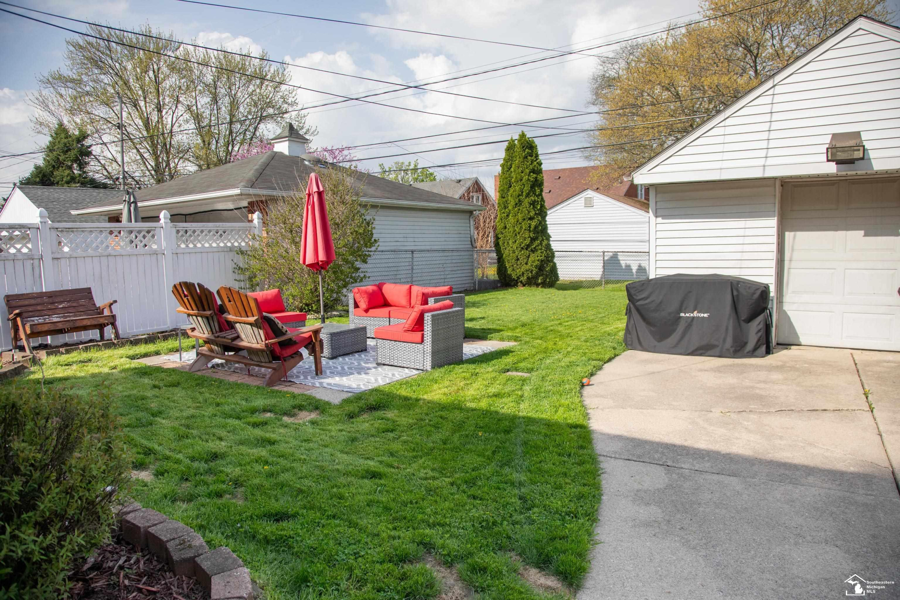 9706 Sterling Avenue, Allen Park, MI 48101 — Photo 25