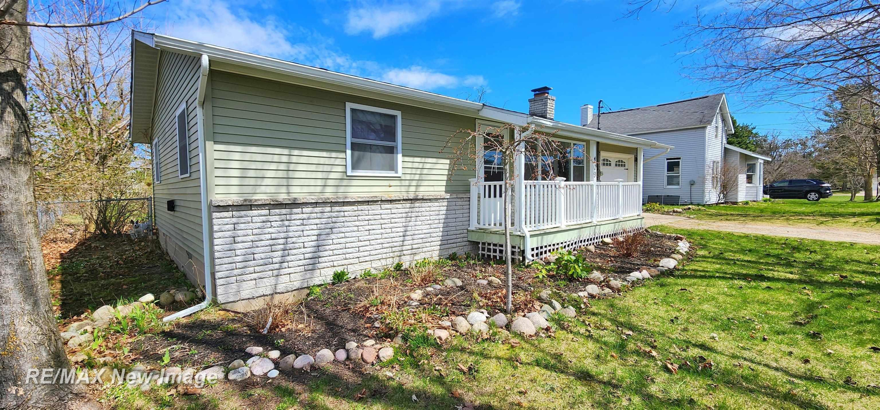 409 E 2nd Street, Gaylord, MI 49735 — Photo 7