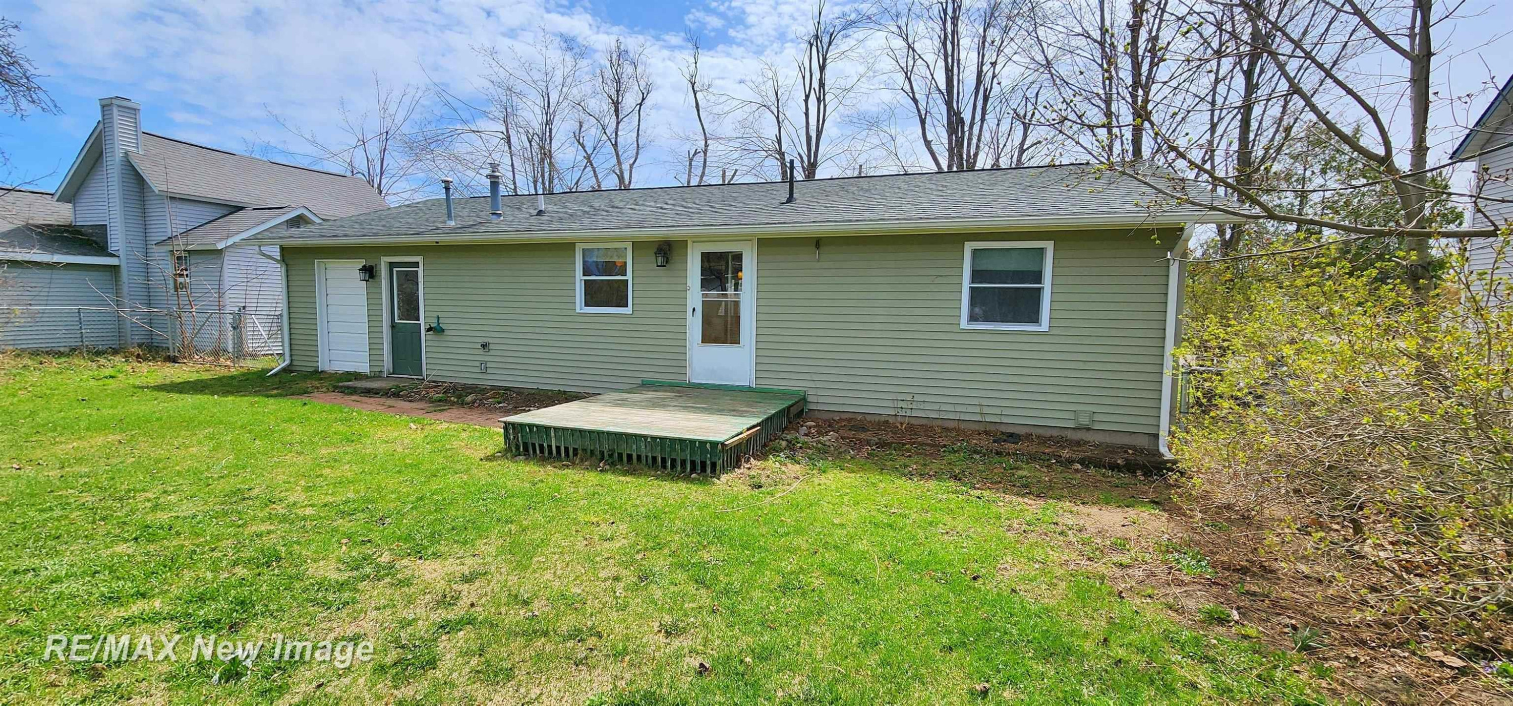 409 E 2nd Street, Gaylord, MI 49735 — Photo 36