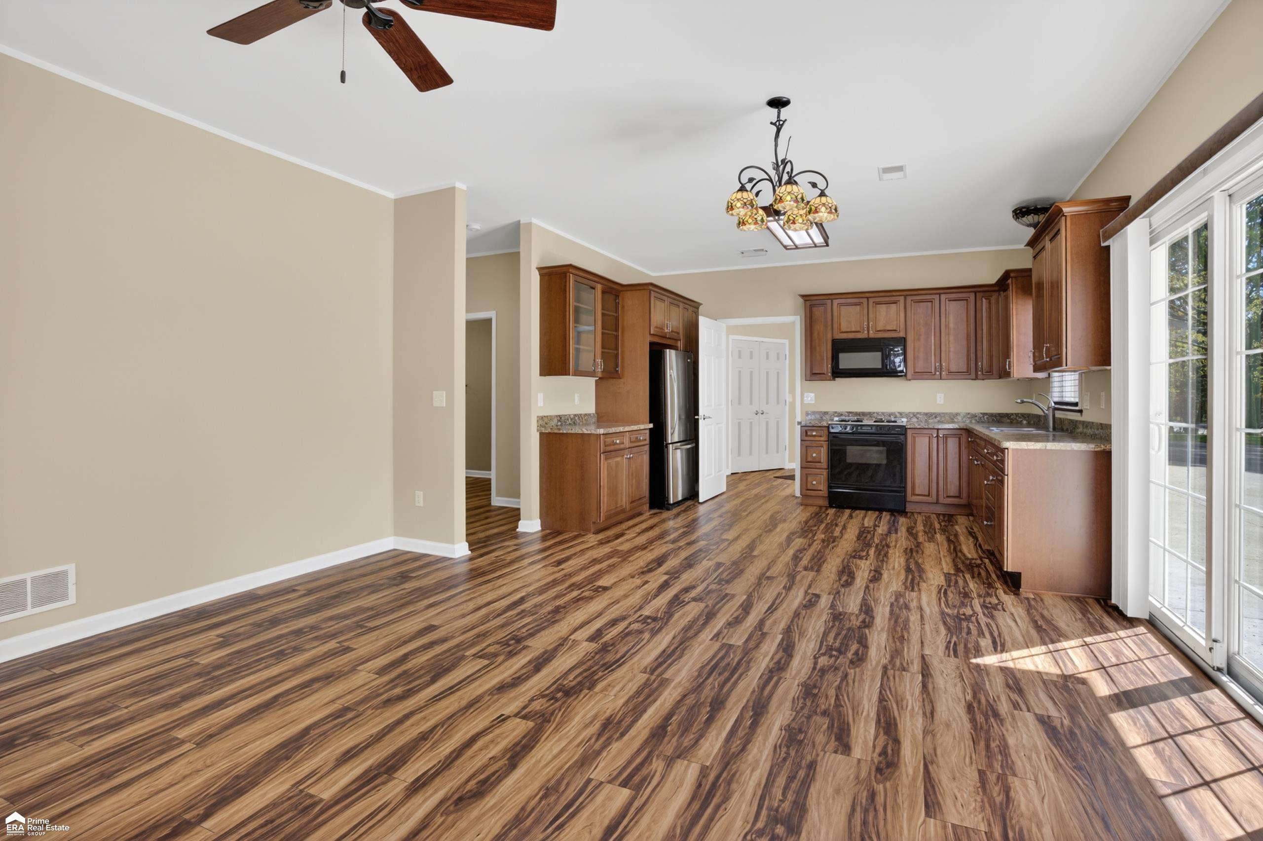 2292 N Belsay Road, Burton, MI 48509 — Photo 6