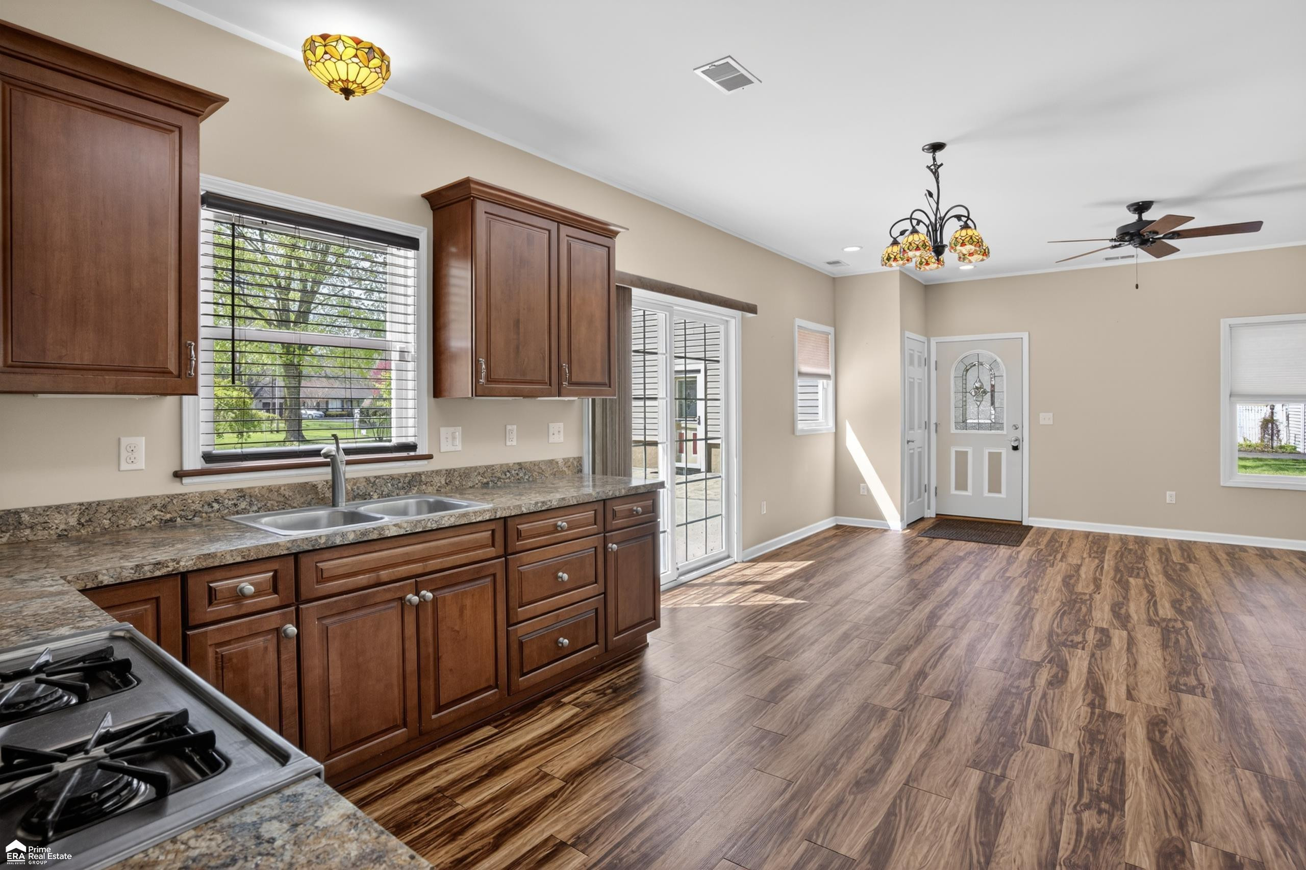 2292 N Belsay Road, Burton, MI 48509 — Photo 11