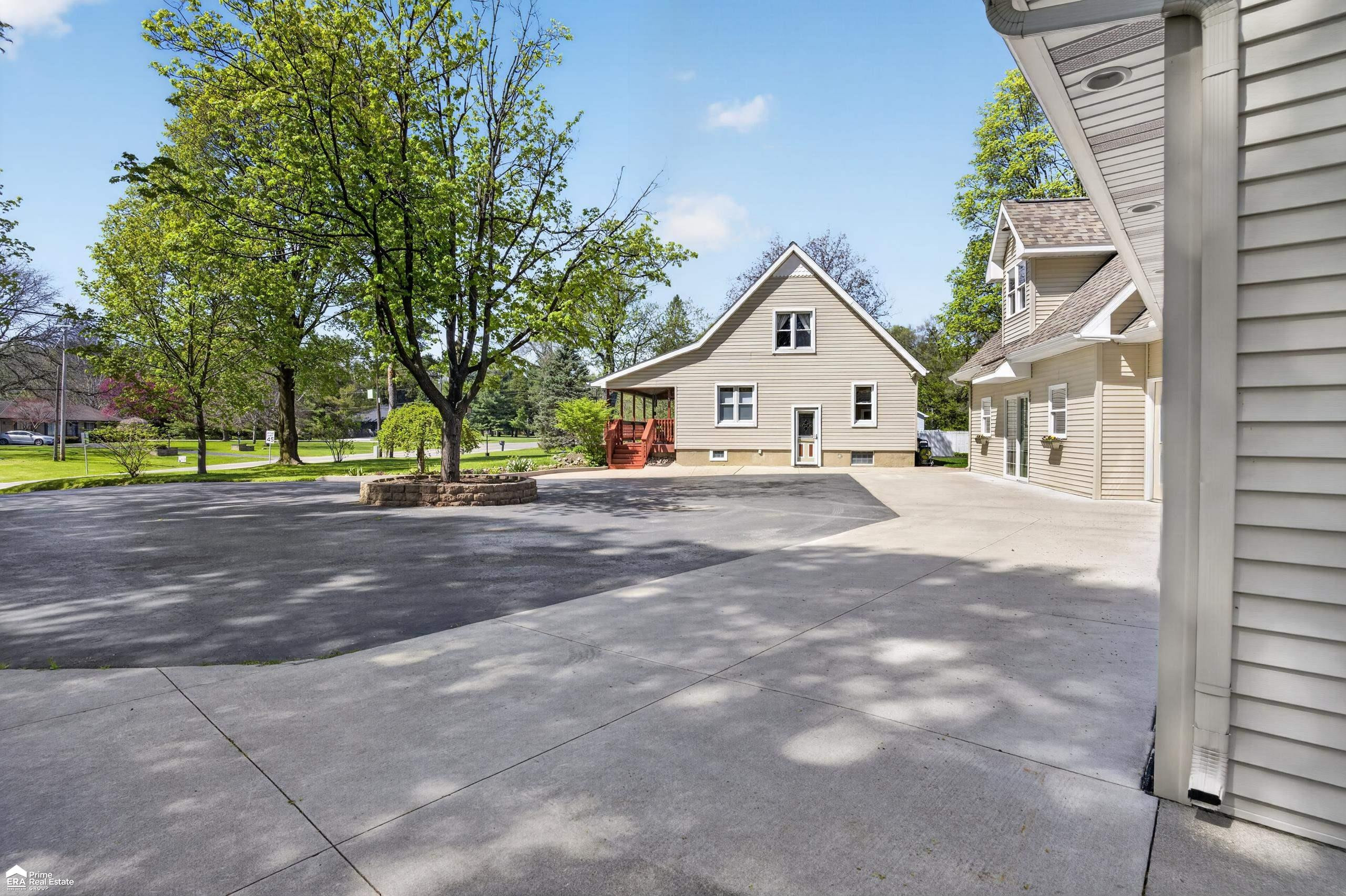 2292 N Belsay Road, Burton, MI 48509 — Photo 63