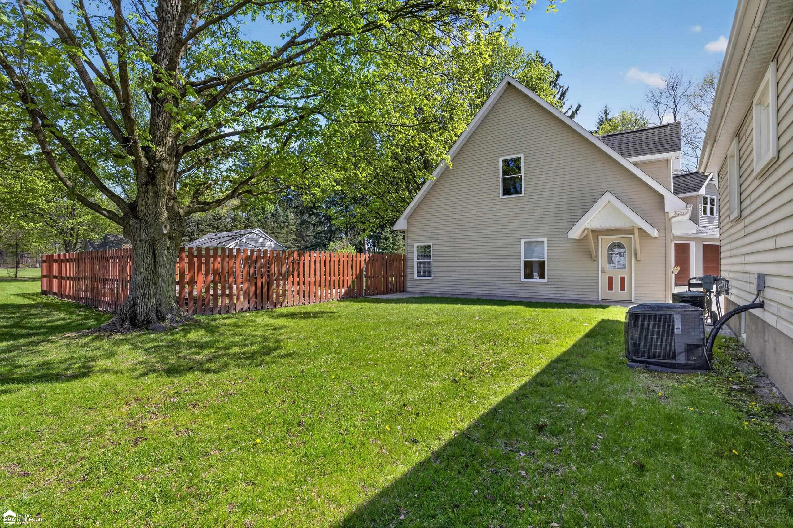 2292 N Belsay Road, Burton, MI 48509 — Photo 82
