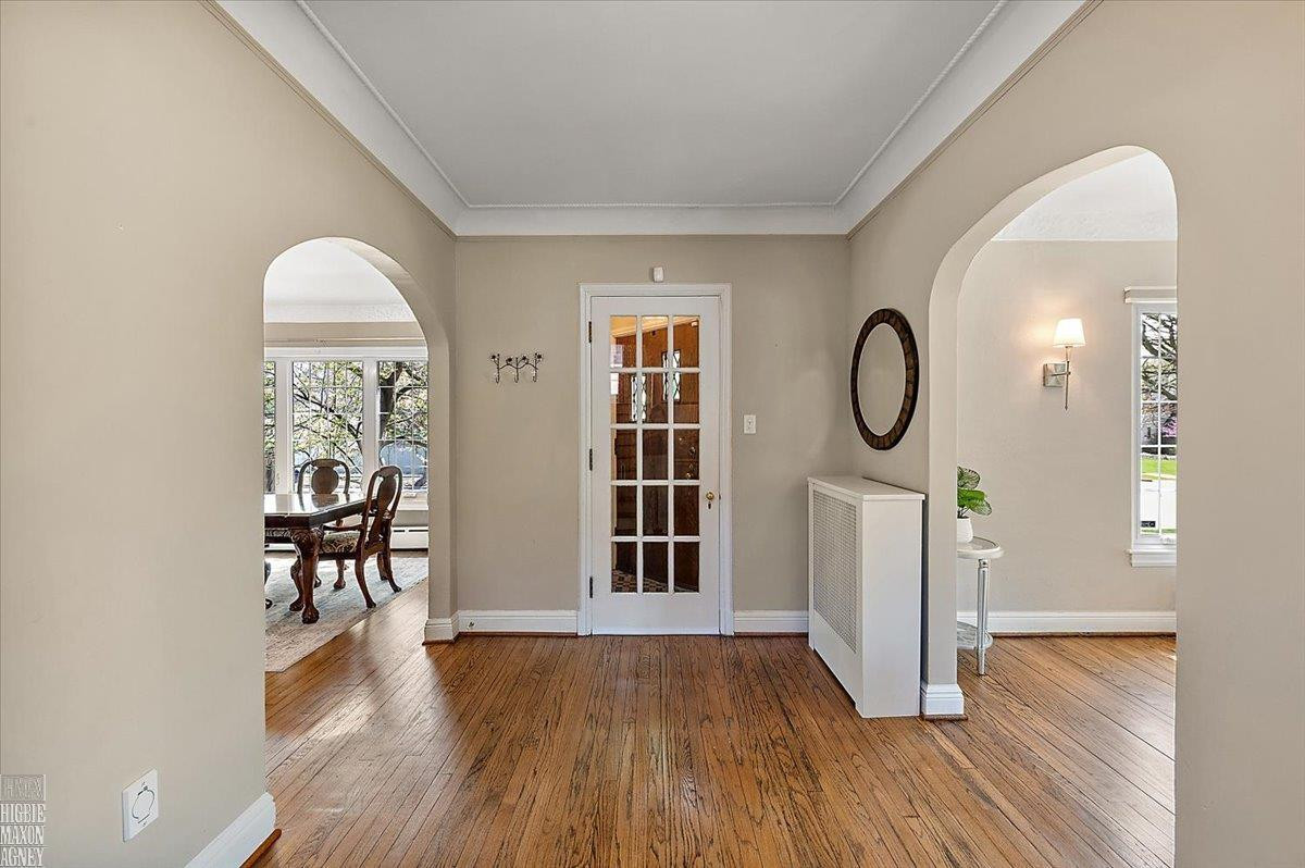 1204 Kensington Avenue, Grosse Pointe Park, MI 48230 — Photo 5