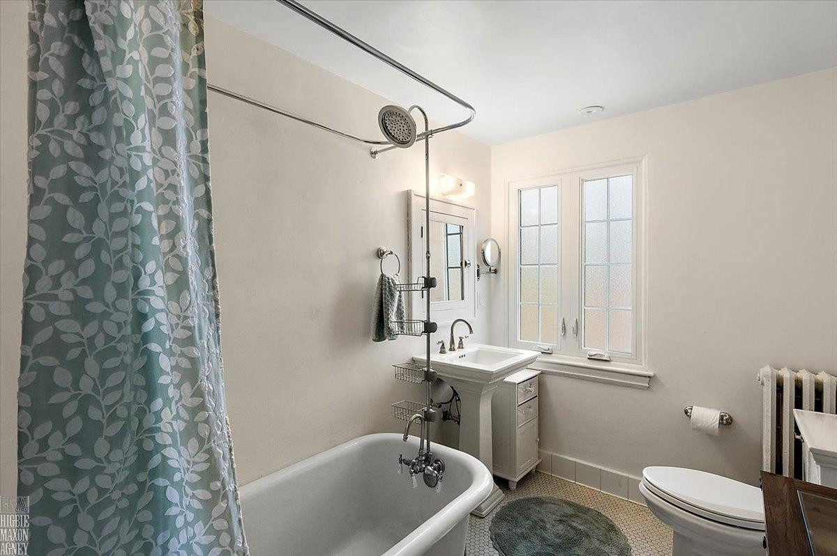 1204 Kensington Avenue, Grosse Pointe Park, MI 48230 — Photo 24