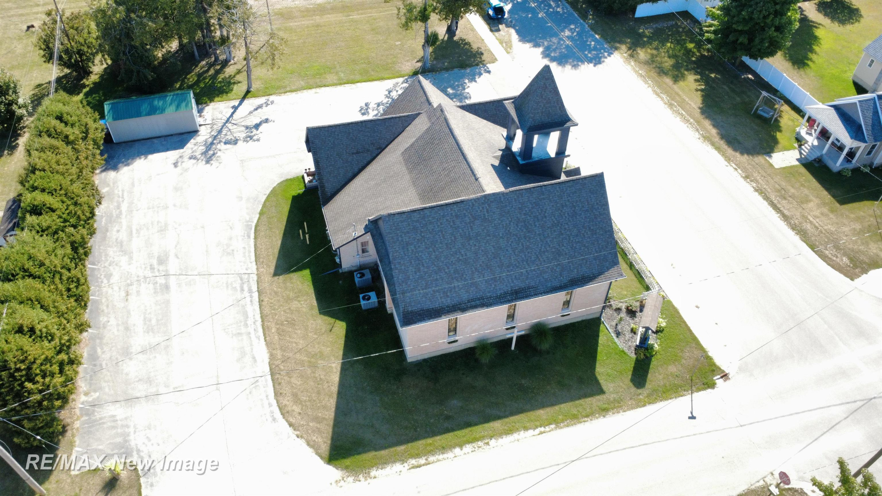 201 E Main Road, Sterling, MI 48659 — Photo 9