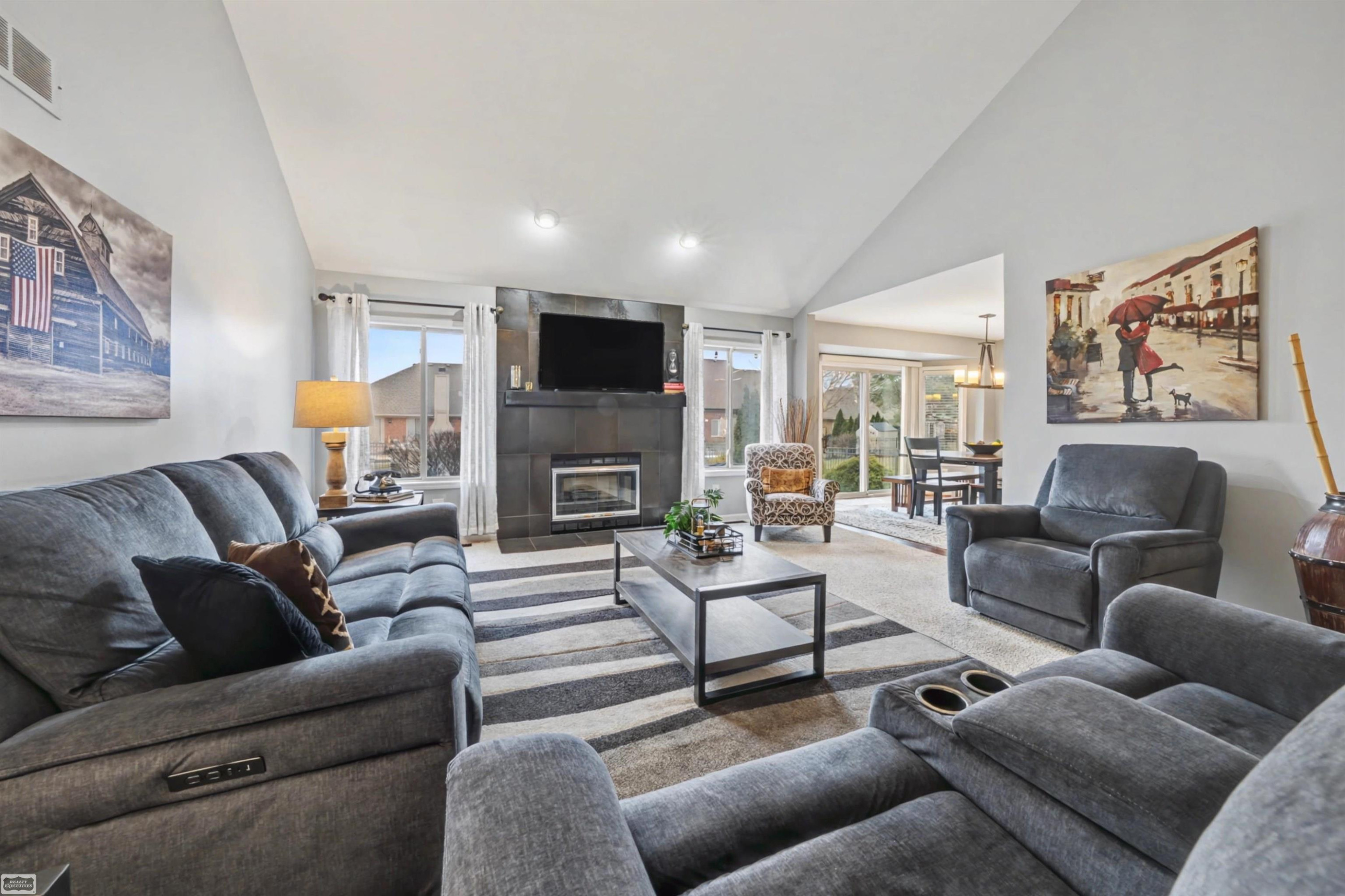 50492 Alden Drive, Macomb, MI 48044 — Photo 11