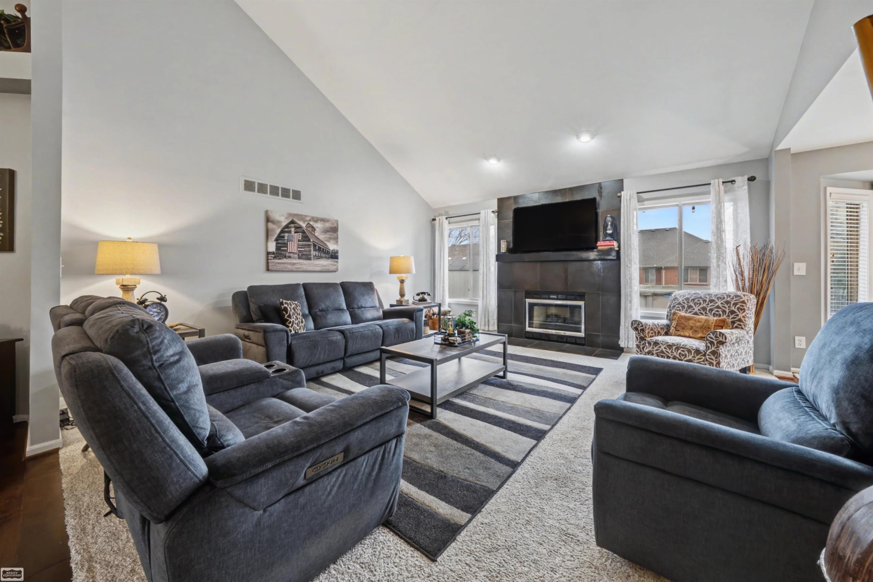 50492 Alden Drive, Macomb, MI 48044 — Photo 12