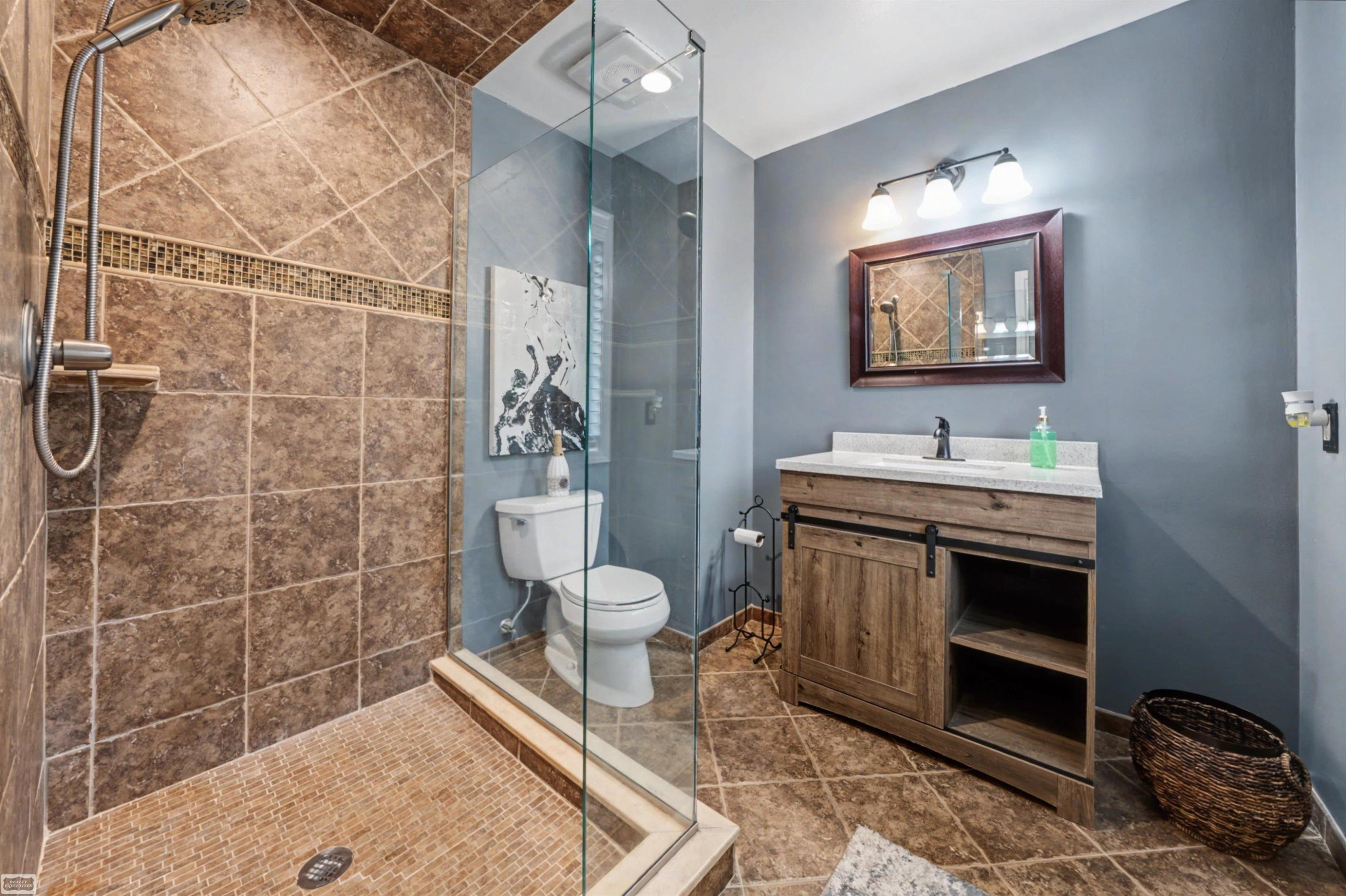 50492 Alden Drive, Macomb, MI 48044 — Photo 20