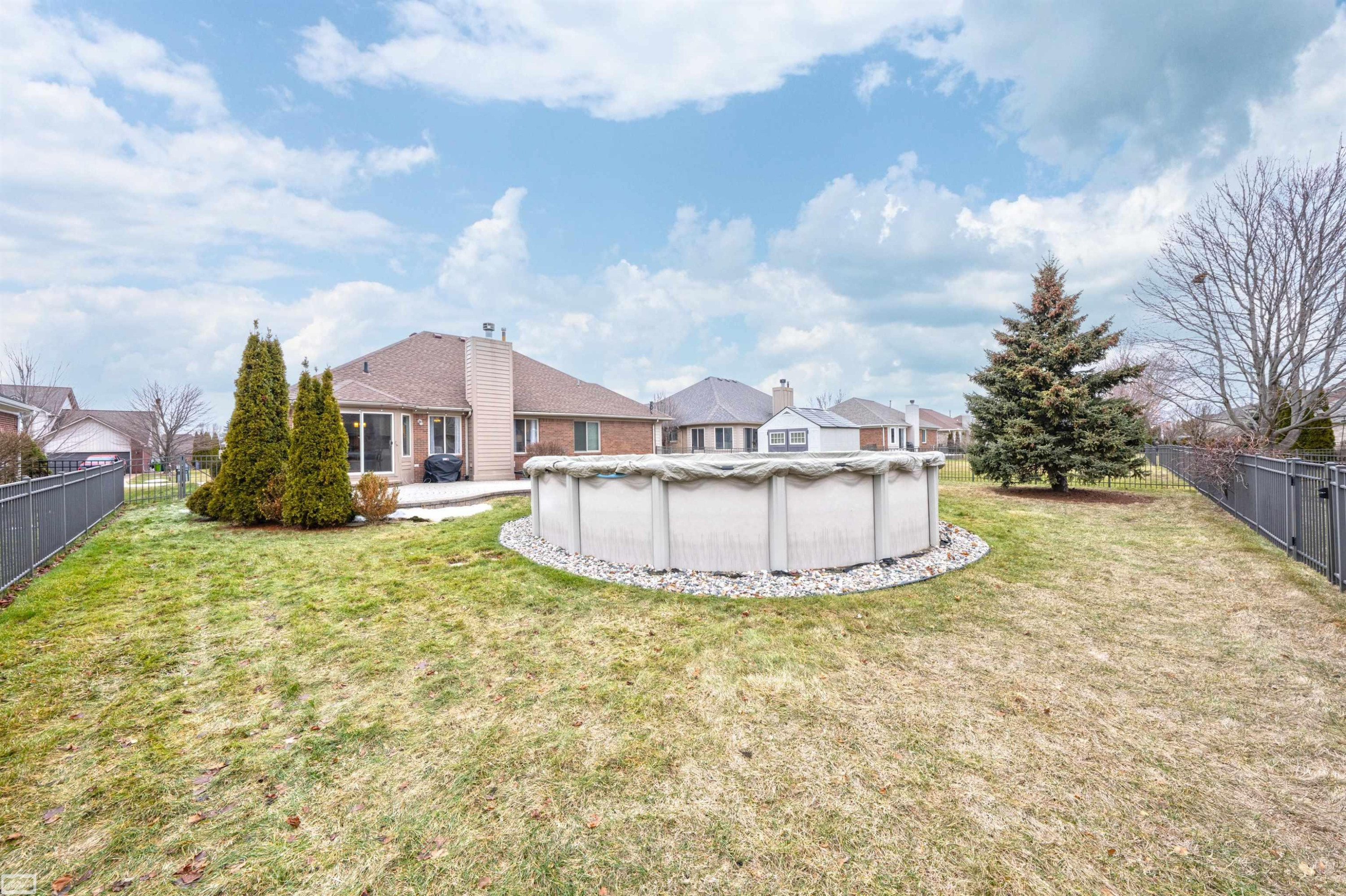 50492 Alden Drive, Macomb, MI 48044 — Photo 39