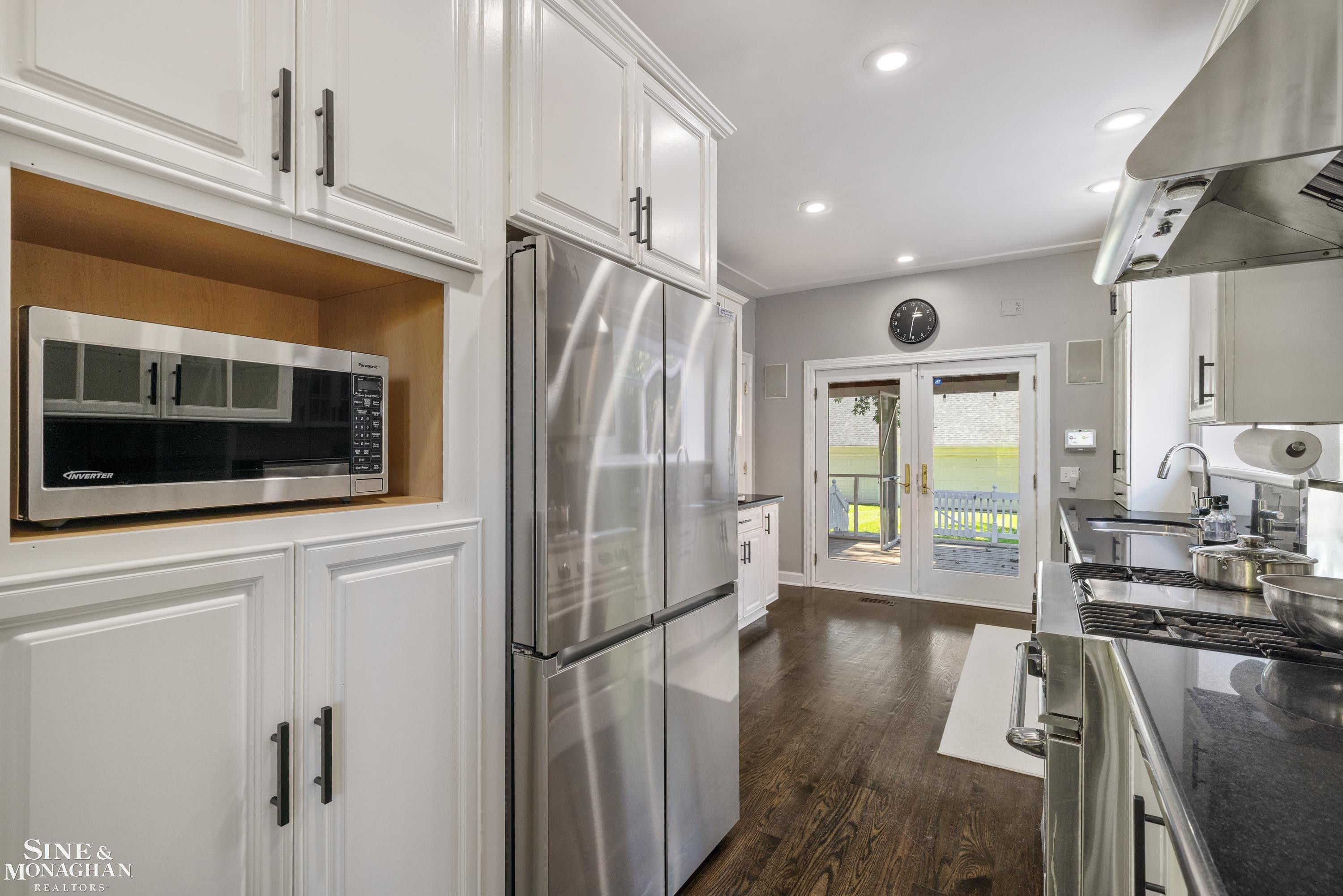 387 Neff Road, Grosse Pointe, MI 48230 — Photo 15