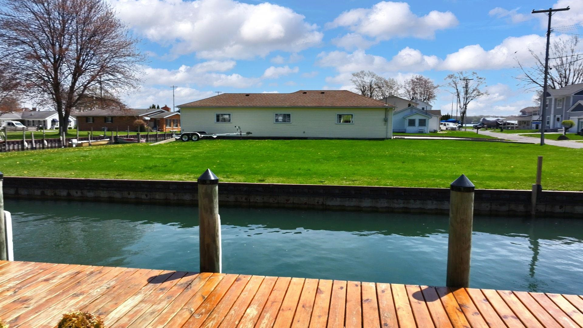 1806 Saint Clair River Drive, Algonac, MI 48001 — Photo 38