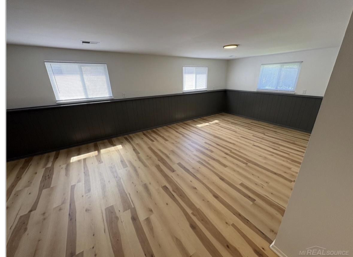 5724 Cranston Street, Portage, MI 49002 — Photo 8