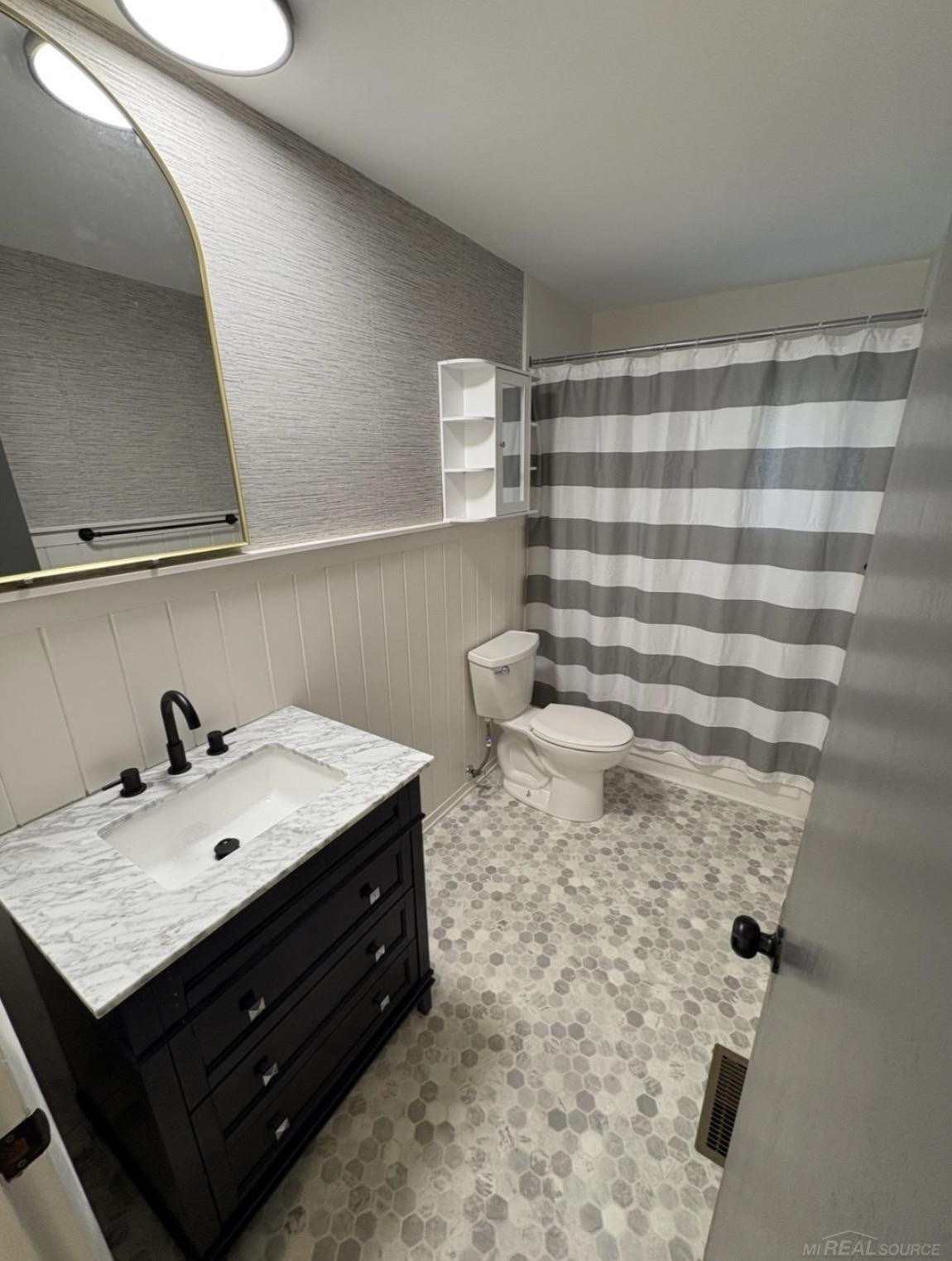 5724 Cranston Street, Portage, MI 49002 — Photo 17