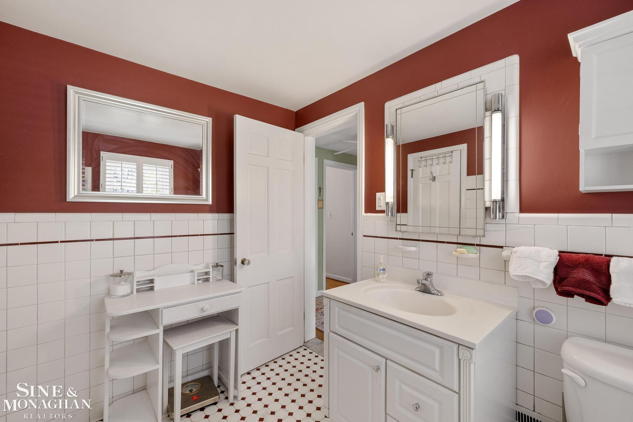 449 Allard Road, Grosse Pointe Farms, MI 48236 — Photo 19