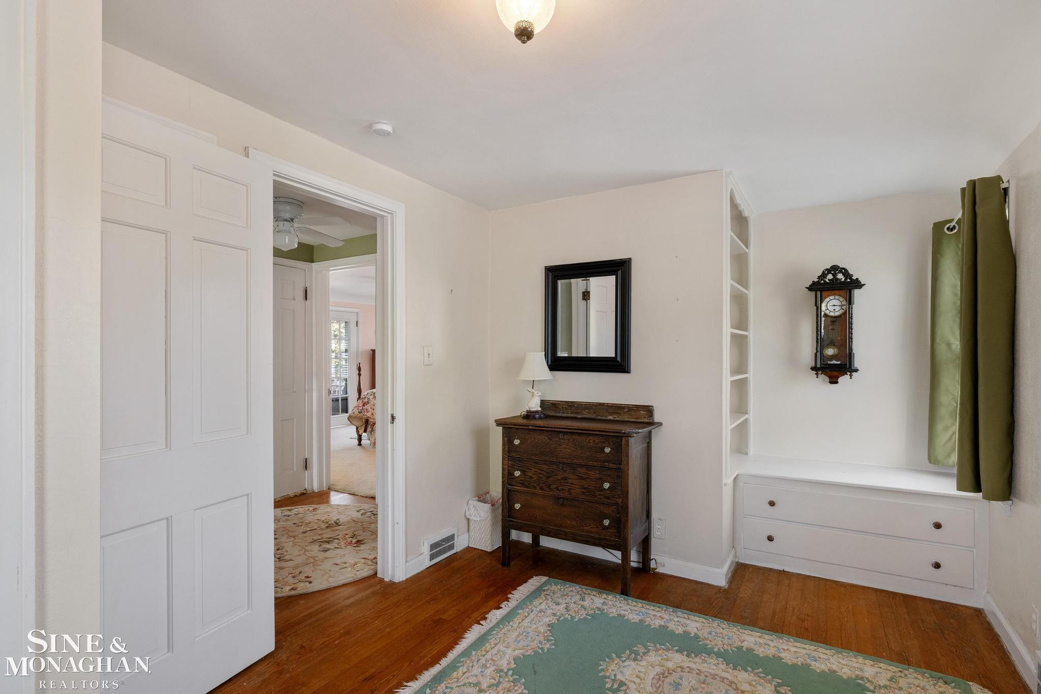 449 Allard Road, Grosse Pointe Farms, MI 48236 — Photo 23
