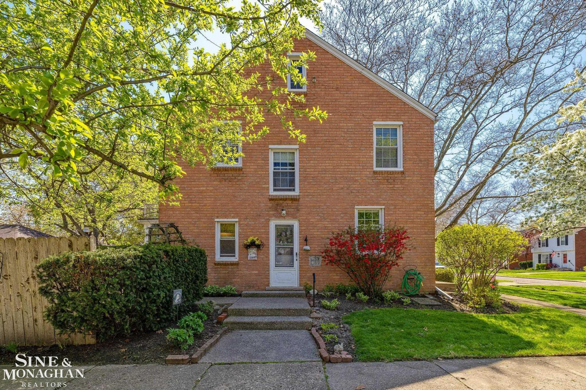 449 Allard Road, Grosse Pointe Farms, MI 48236 — Photo 26