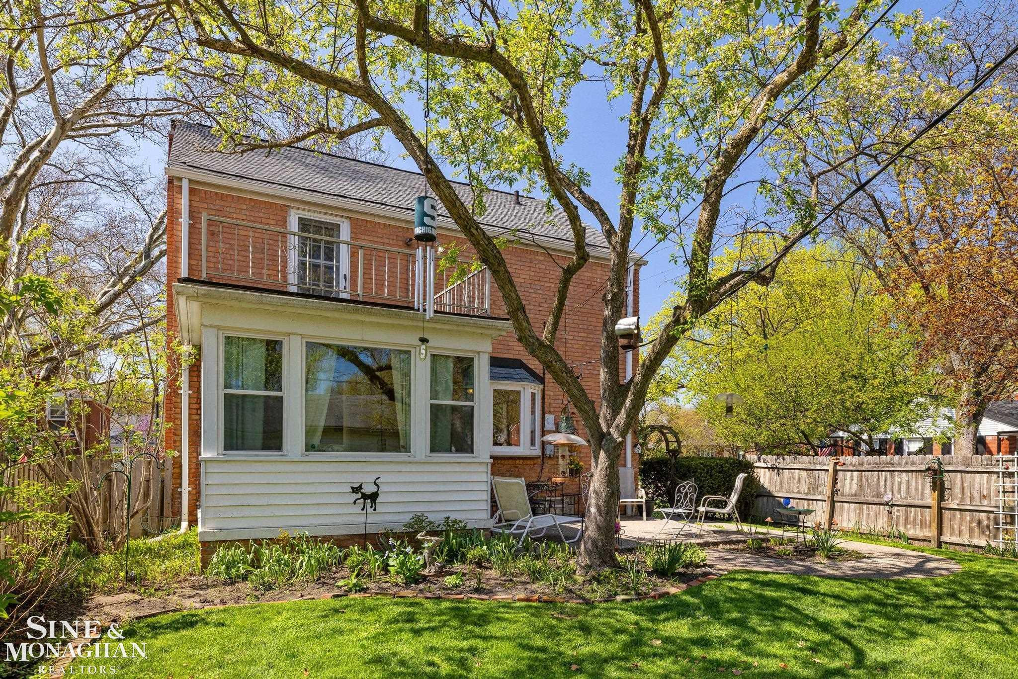 449 Allard Road, Grosse Pointe Farms, MI 48236 — Photo 30