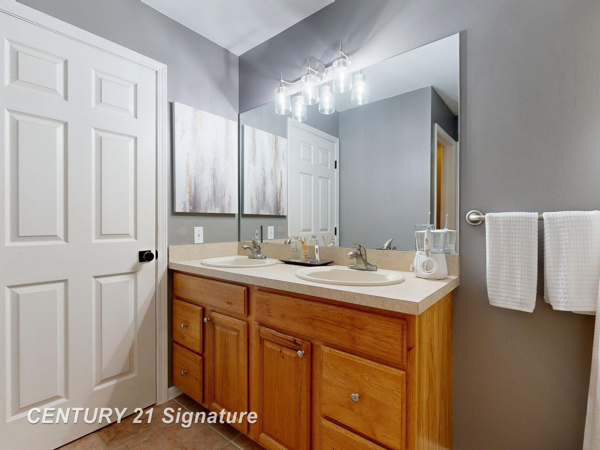 2400 Marlene Drive, Swartz Creek, MI 48473 — Photo 23
