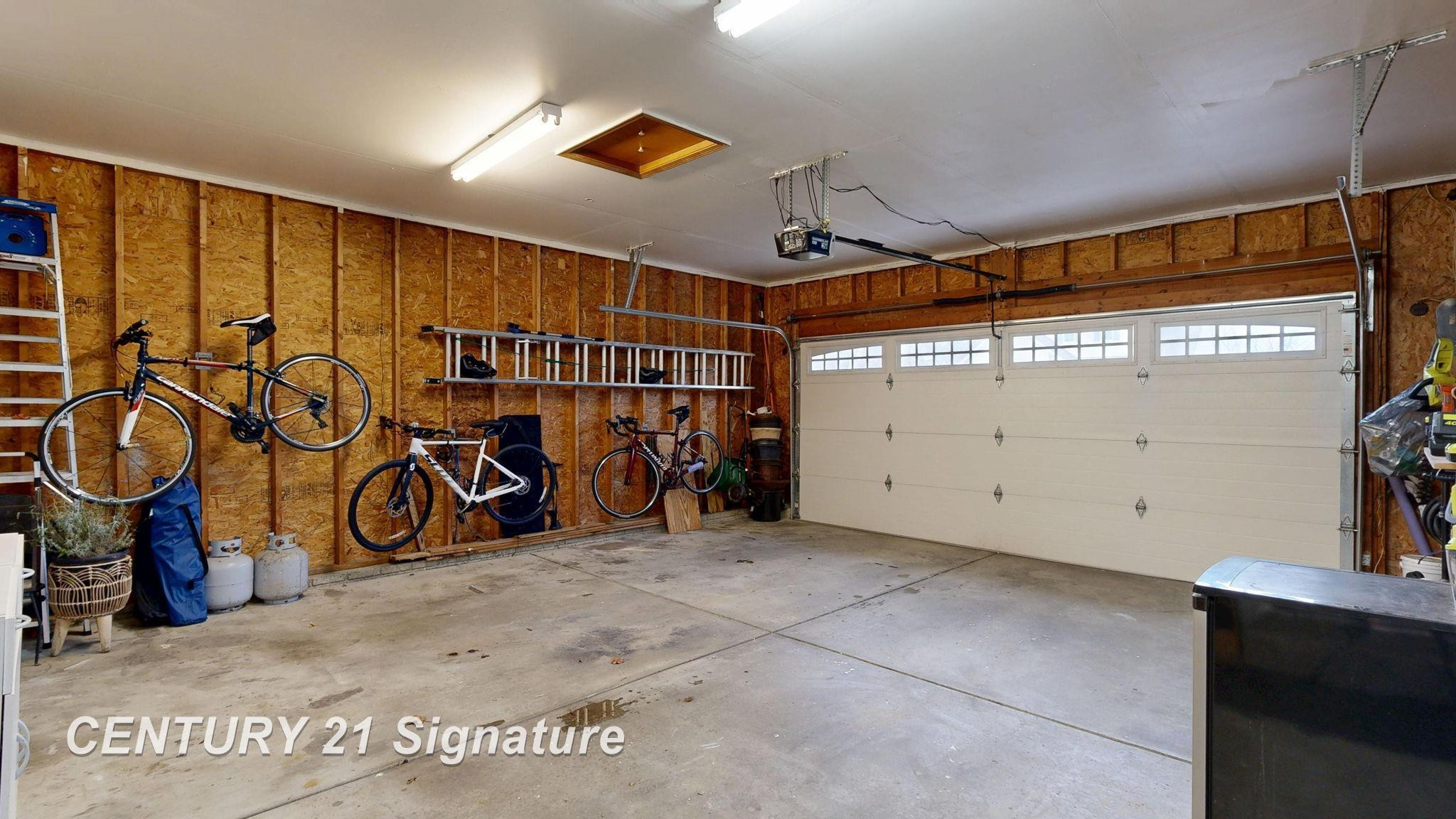 2400 Marlene Drive, Swartz Creek, MI 48473 — Photo 37