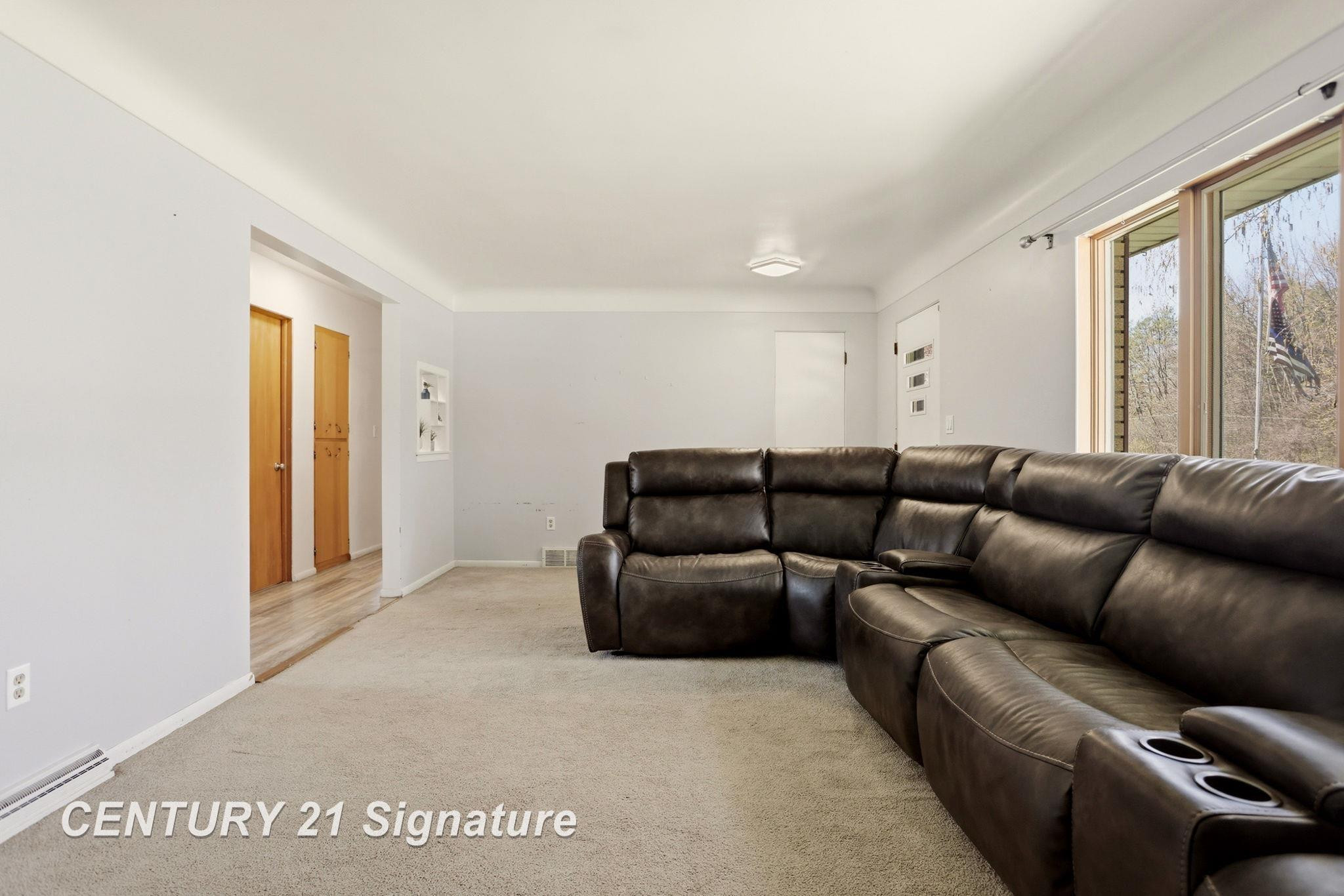 6801 Trinklein Road, Saginaw, MI 48609 — Photo 9