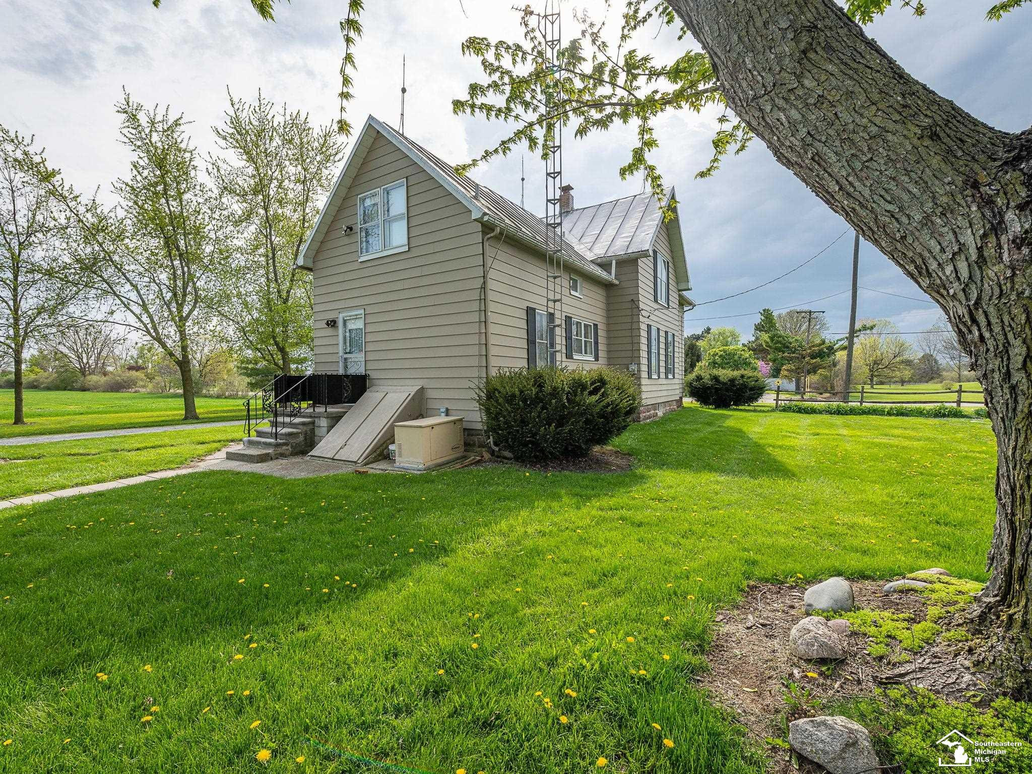 9248 Chinavare Road, Newport, MI 48166 — Photo 36