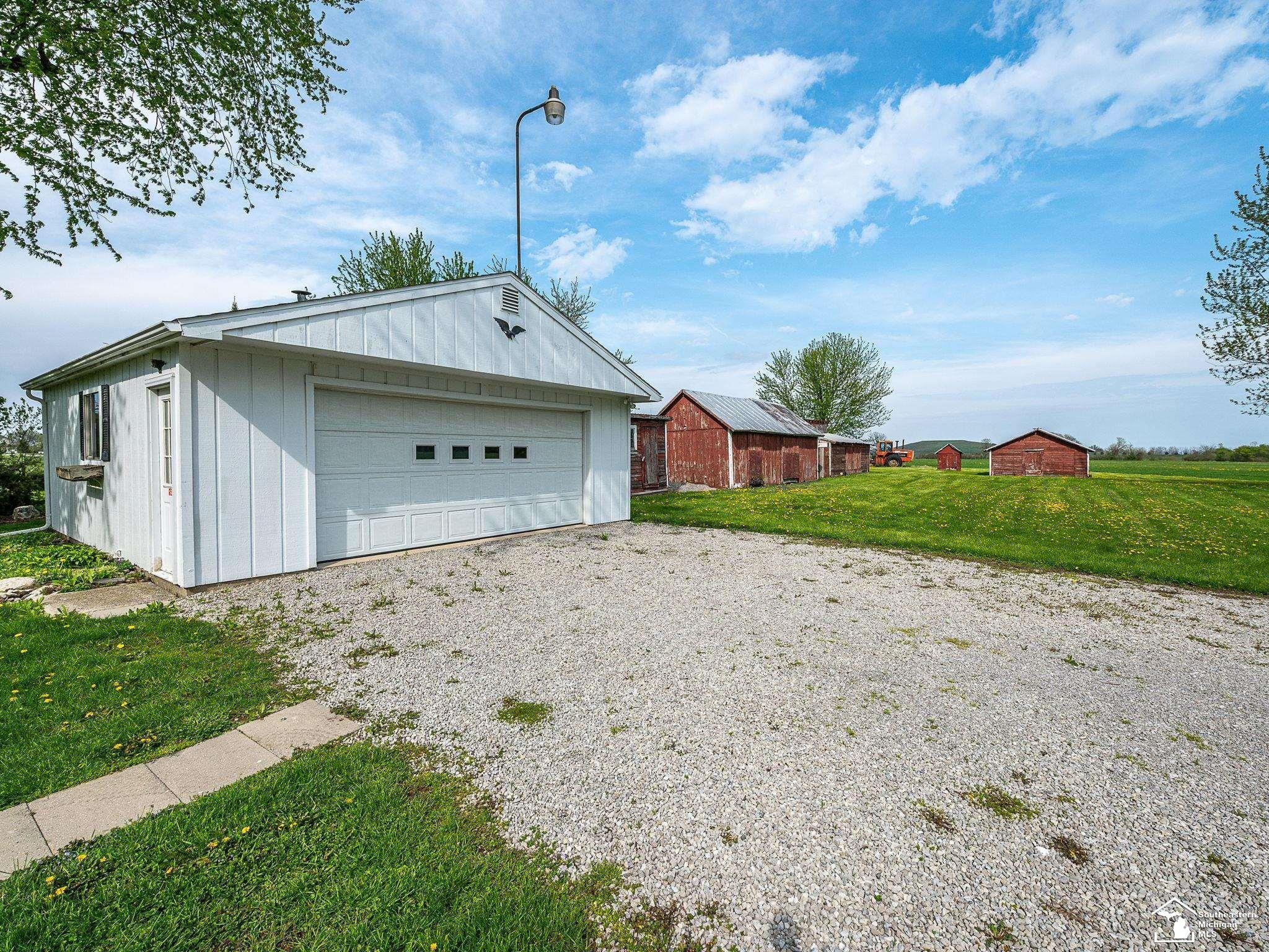 9248 Chinavare Road, Newport, MI 48166 — Photo 37