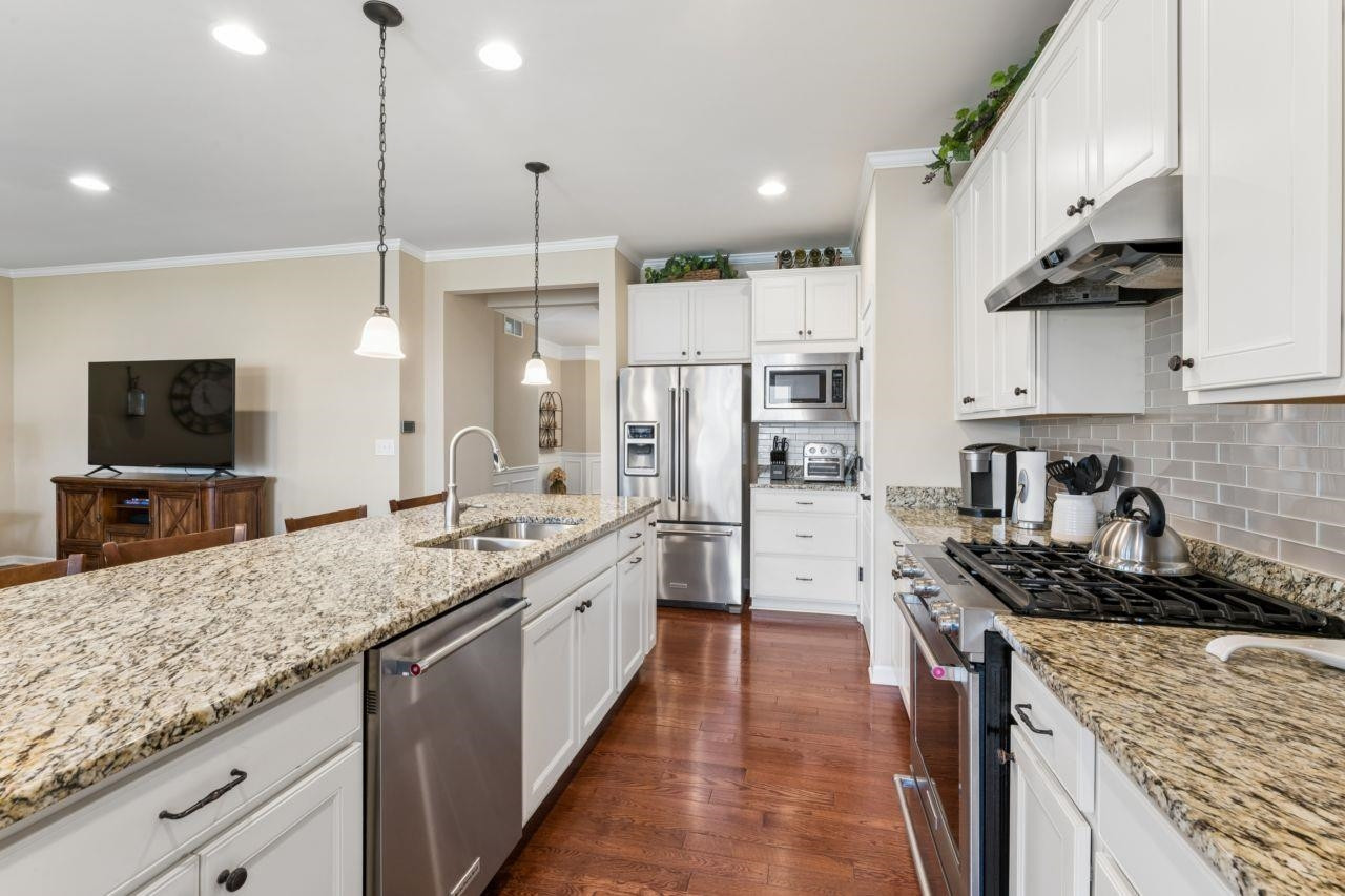 9357 Pebble Beach Lane, Grand Blanc, MI 48439 — Photo 8