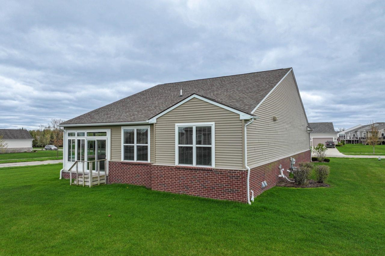 9357 Pebble Beach Lane, Grand Blanc, MI 48439 — Photo 23