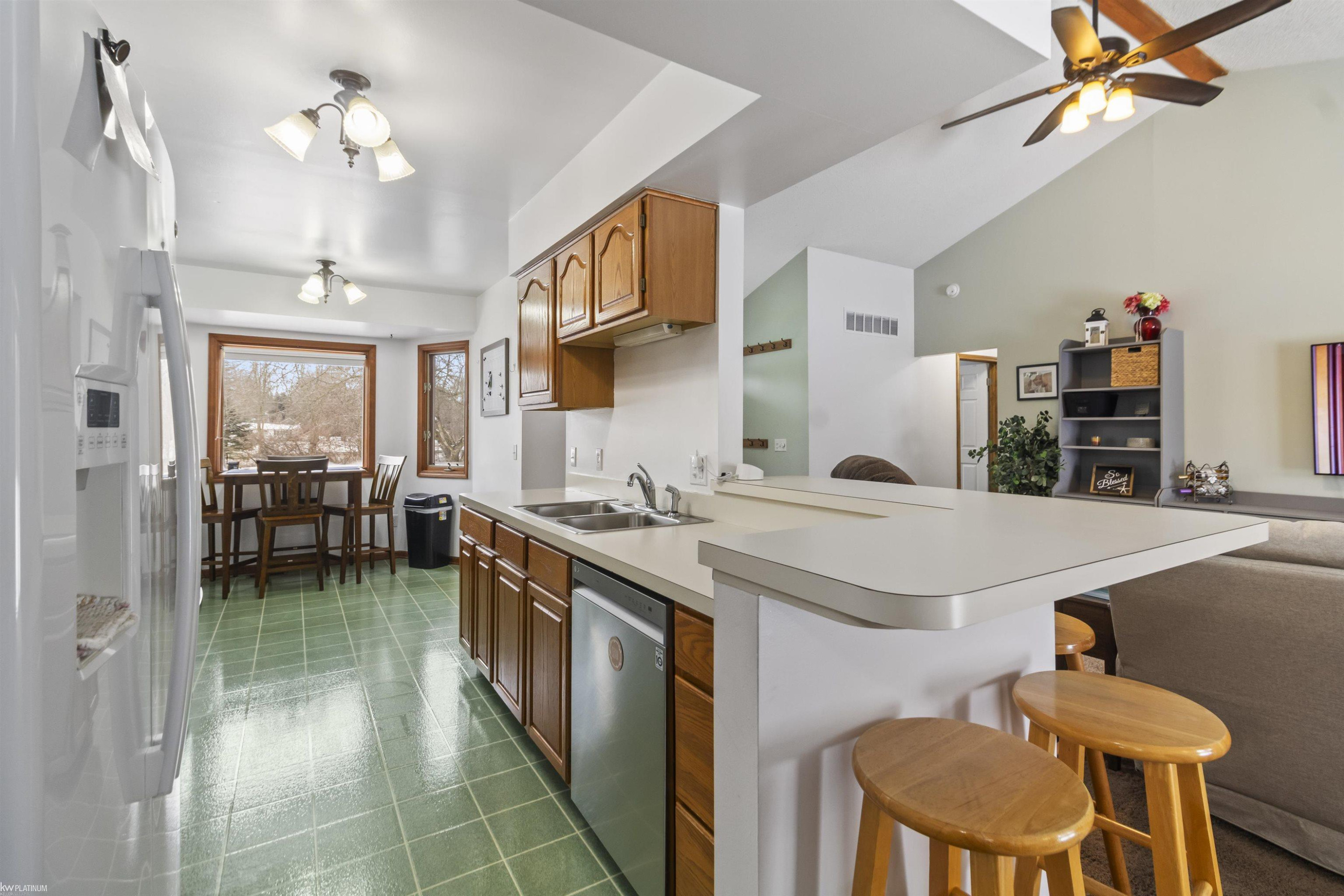 6550 Lapeer Road, MI 48049 — Photo 6