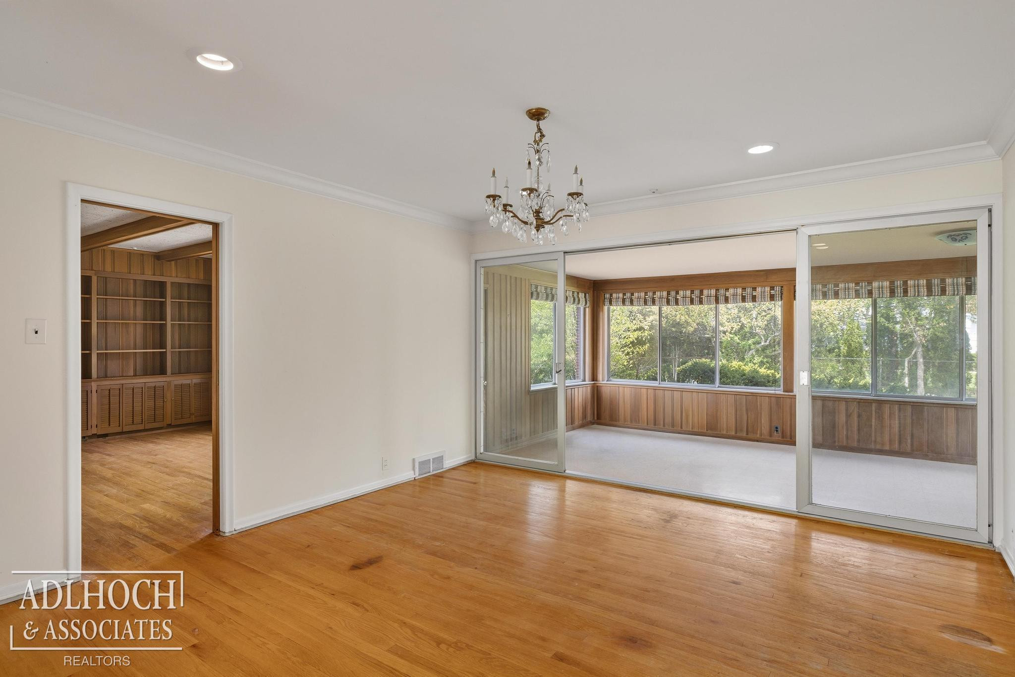 1170 N Renaud Road, Grosse Pointe Woods, MI 48236 — Photo 6
