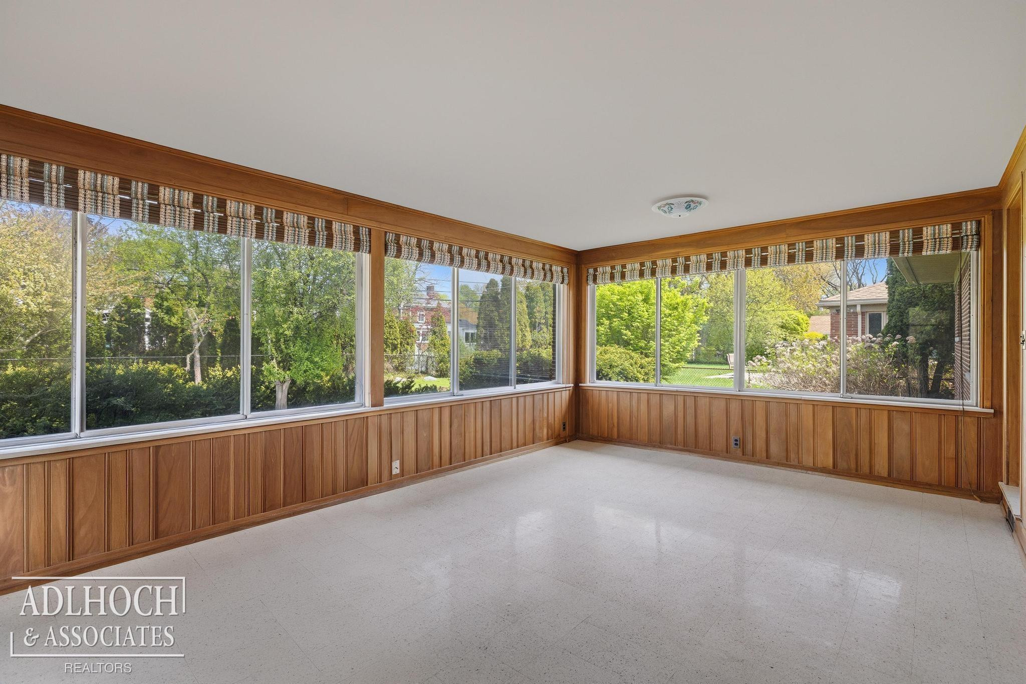 1170 N Renaud Road, Grosse Pointe Woods, MI 48236 — Photo 7