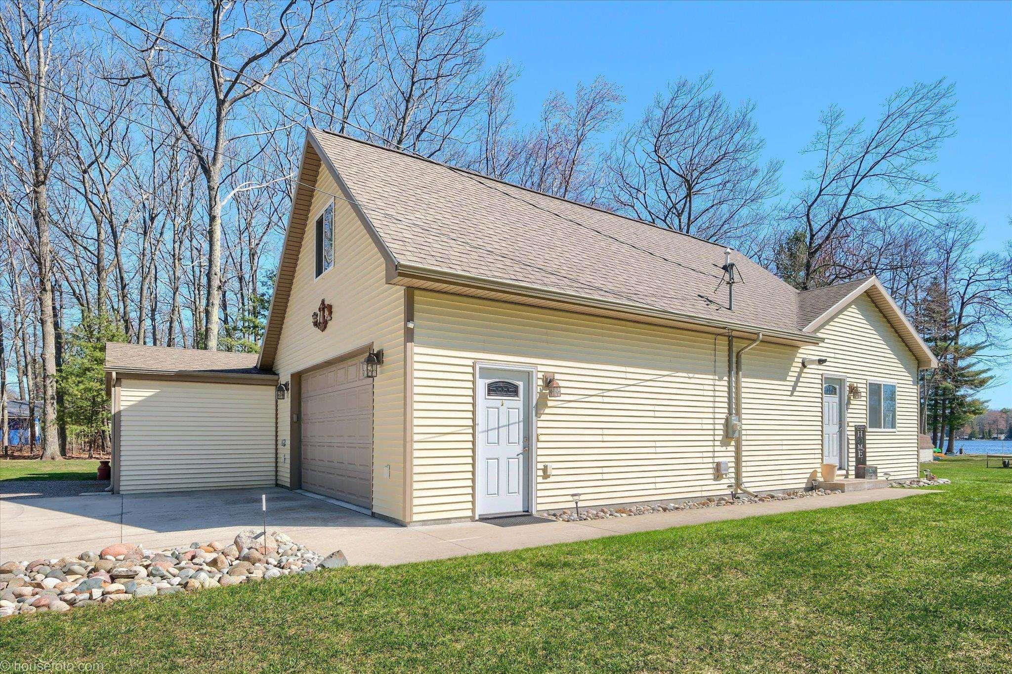 7414 Cedar Lake Road, Oscoda, MI 48750 — Photo 54
