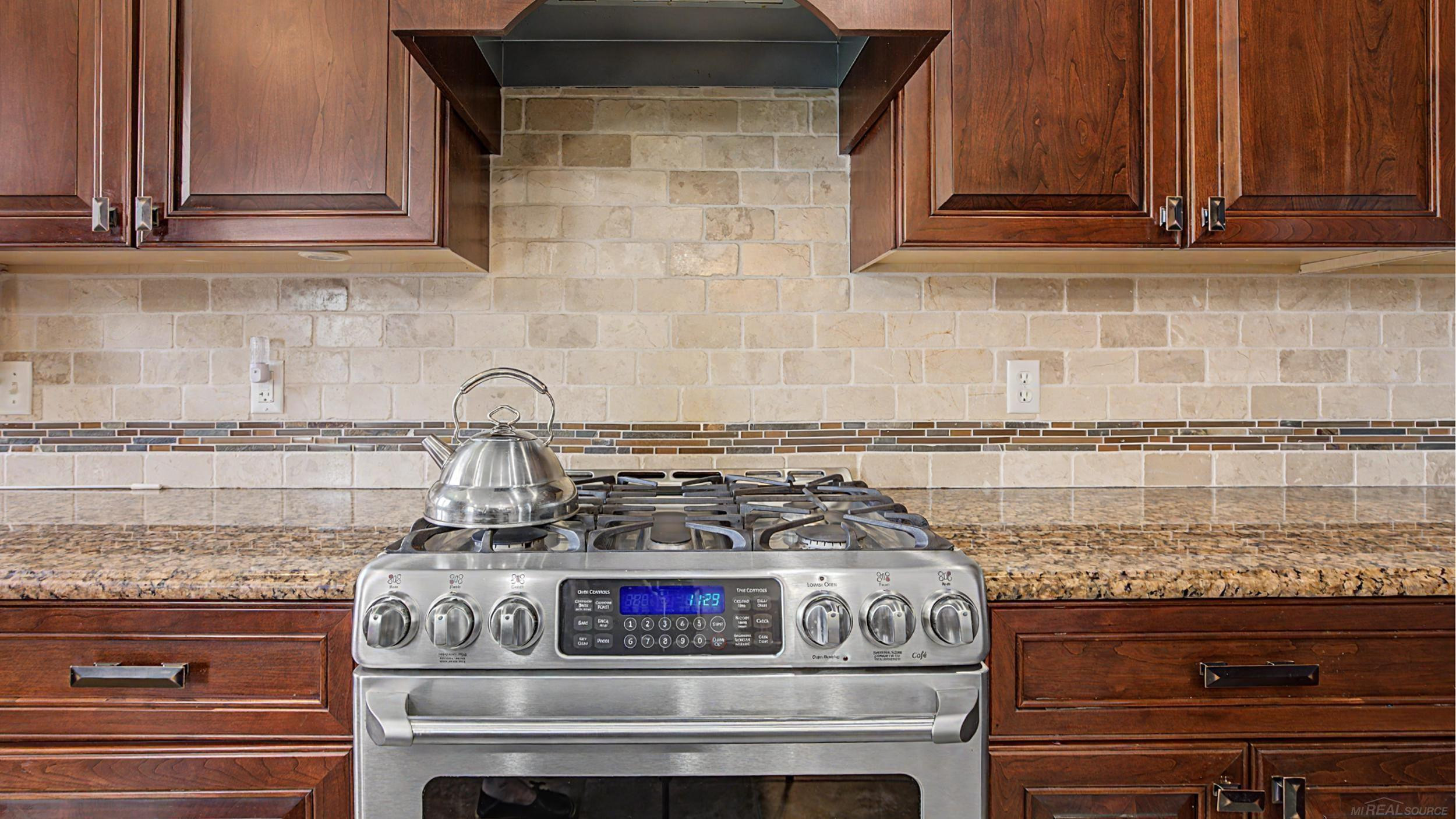 7412 N Georgetowne Road, Washington, MI 48095 — Photo 20