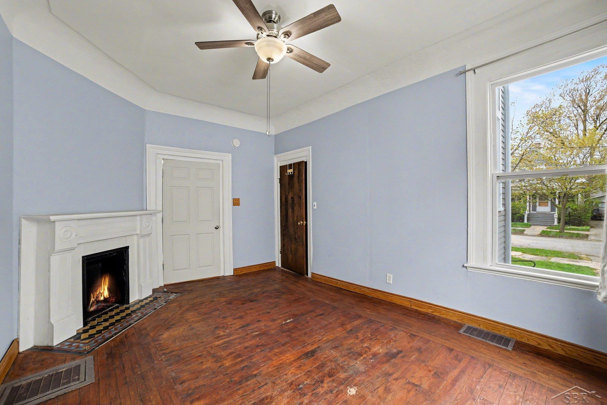 908 N Van Buren Street, Bay City, MI 48708 — Photo 7