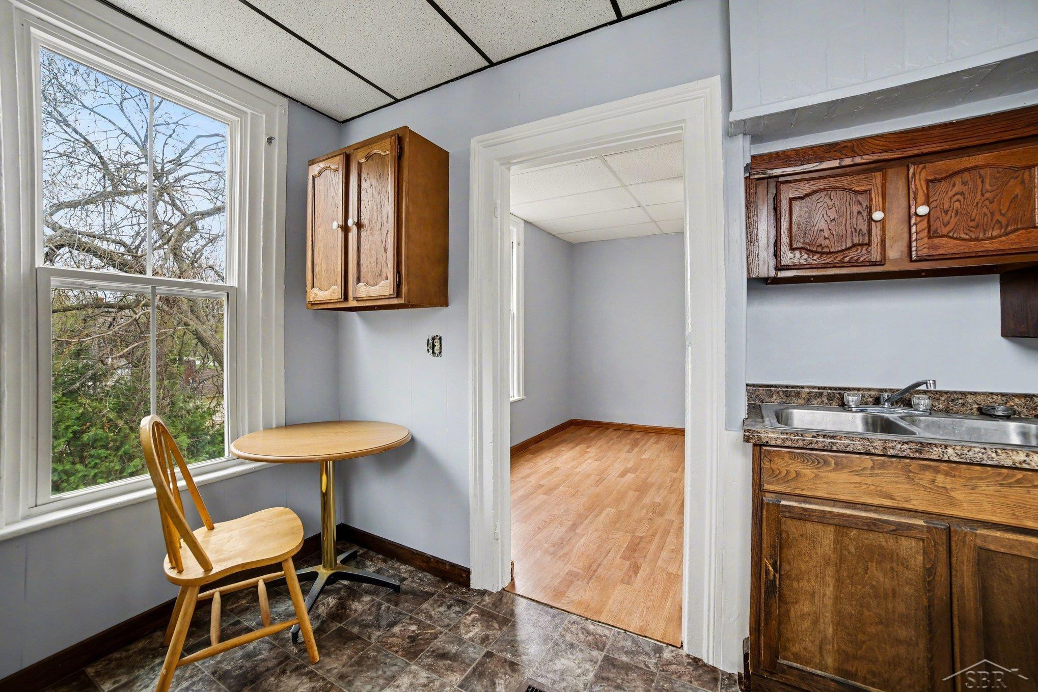 908 N Van Buren Street, Bay City, MI 48708 — Photo 11