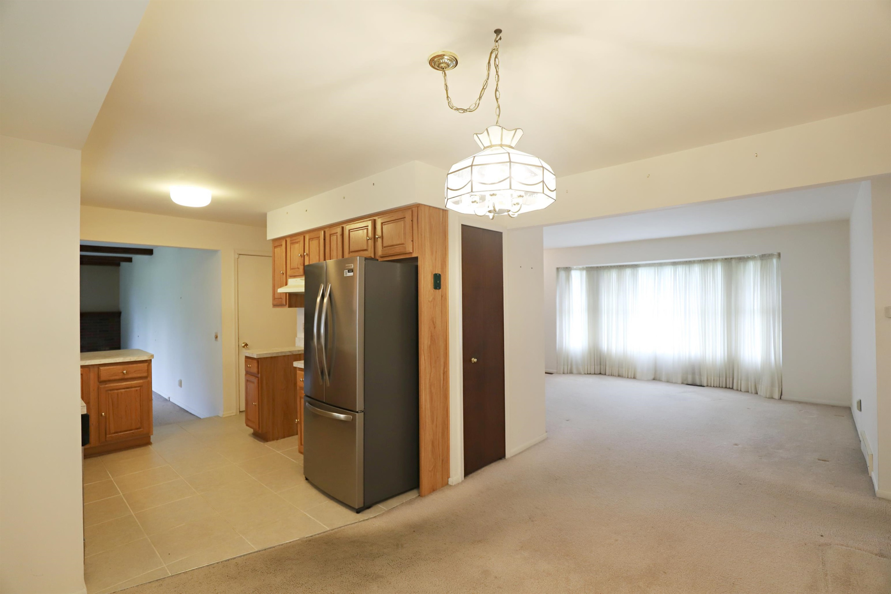 6096 King Arthur Drive, Swartz Creek, MI 48473 — Photo 10