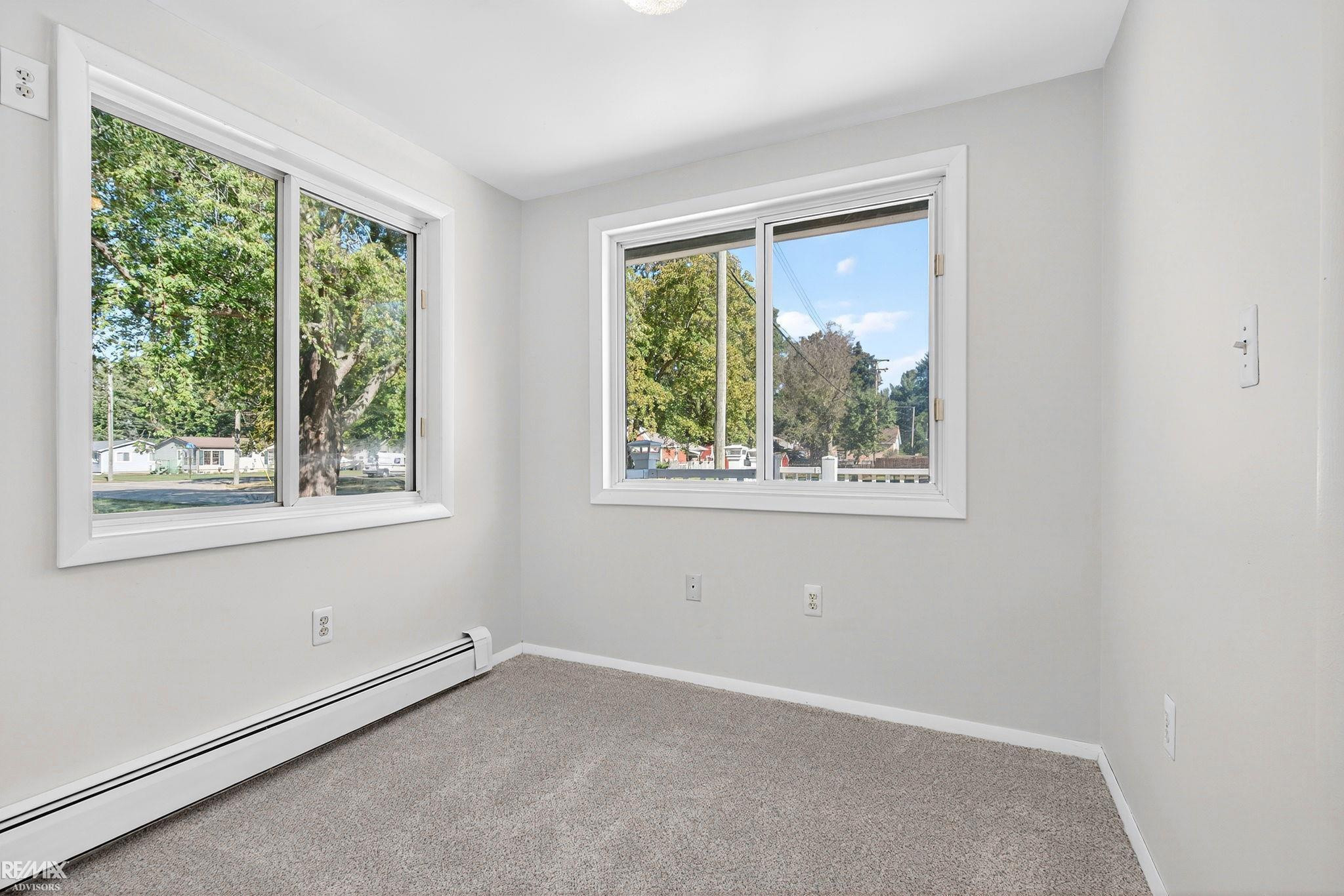 711 Smith Street, Algonac, MI 48001 — Photo 12