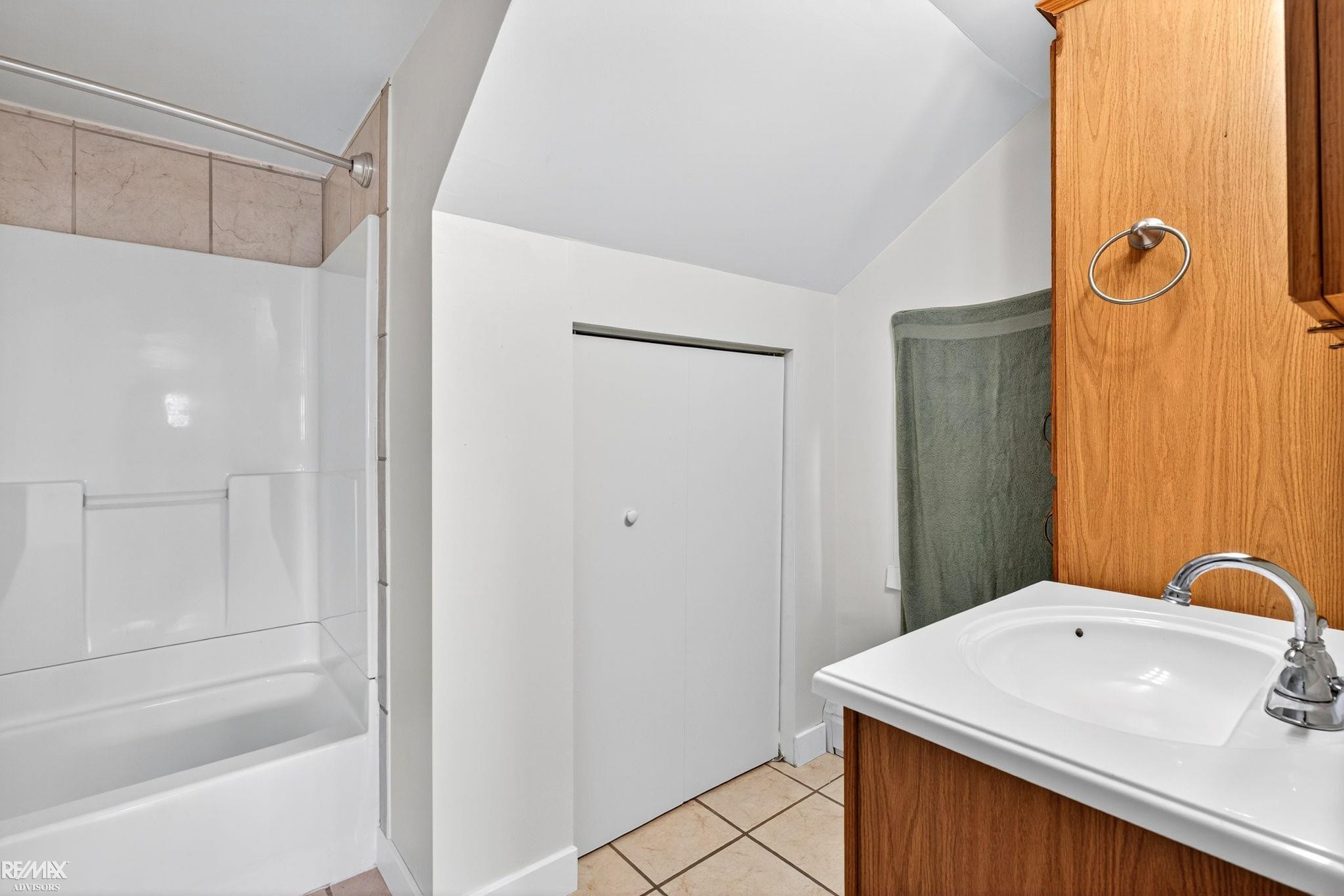 711 Smith Street, Algonac, MI 48001 — Photo 18