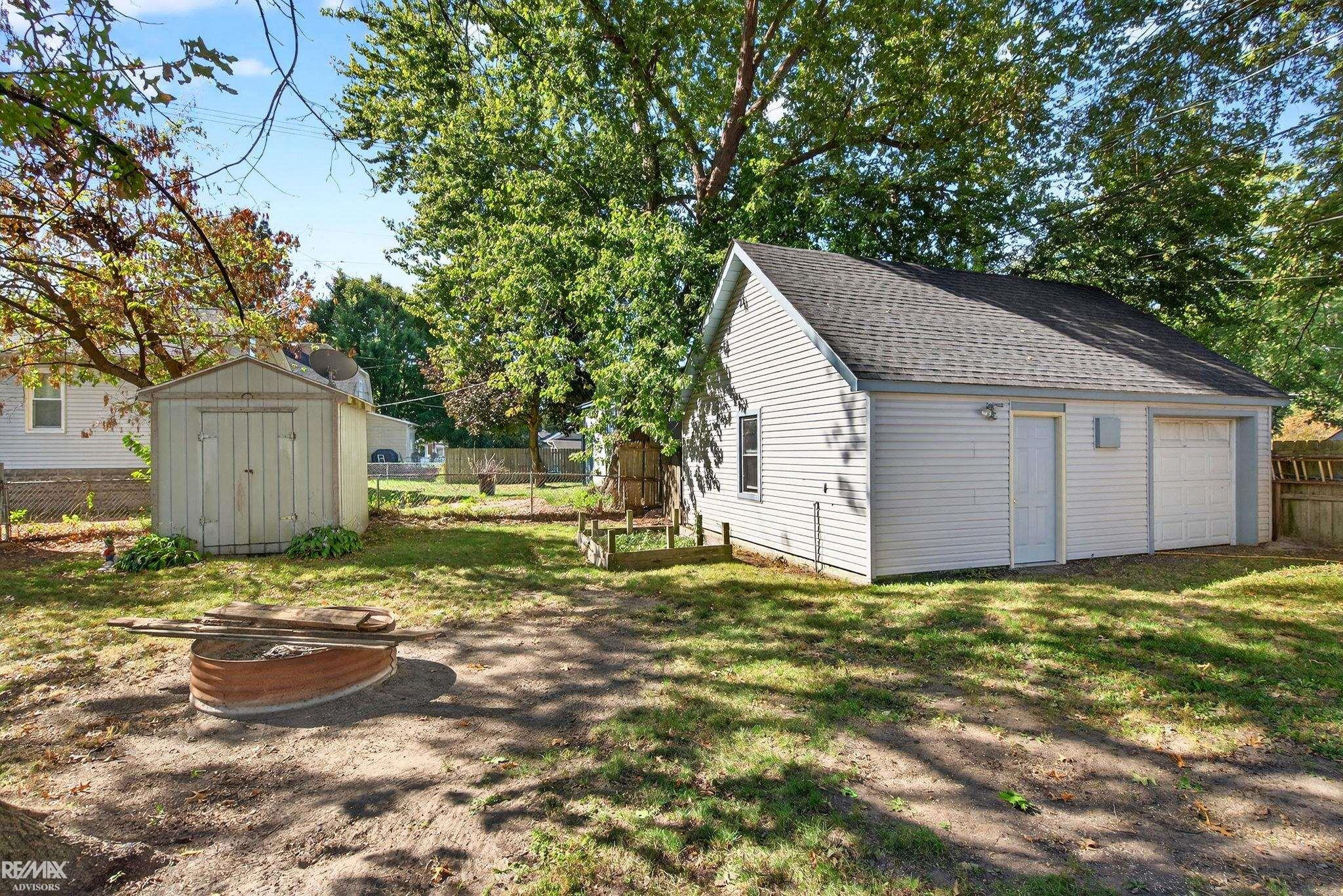 711 Smith Street, Algonac, MI 48001 — Photo 21